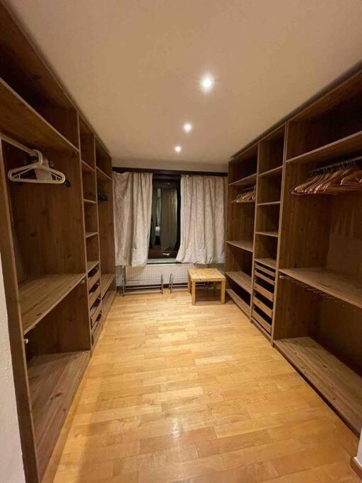 Three-Bedroom Villa photo 3