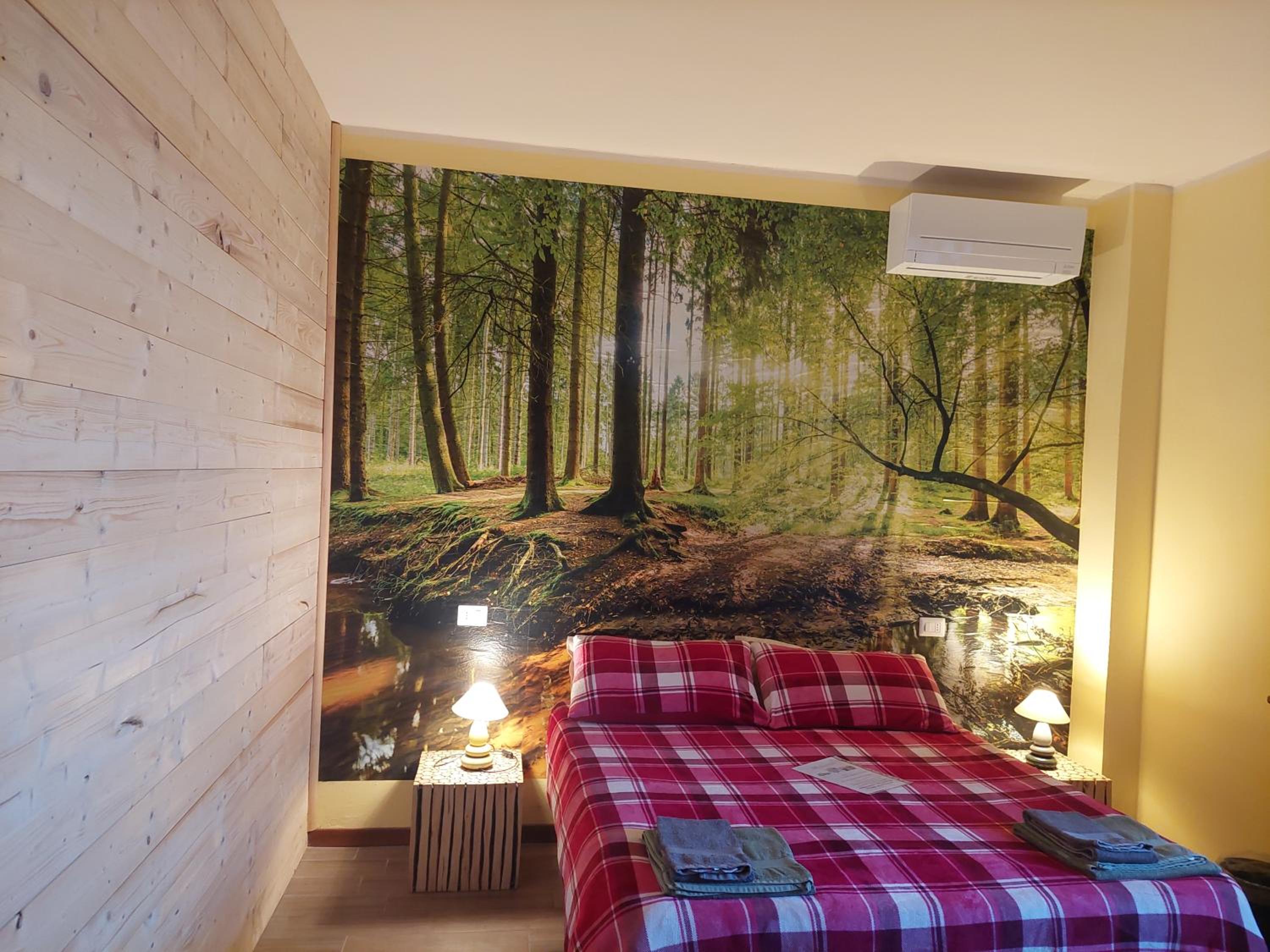 Double or Twin Room with Shared Bathroom photo 1