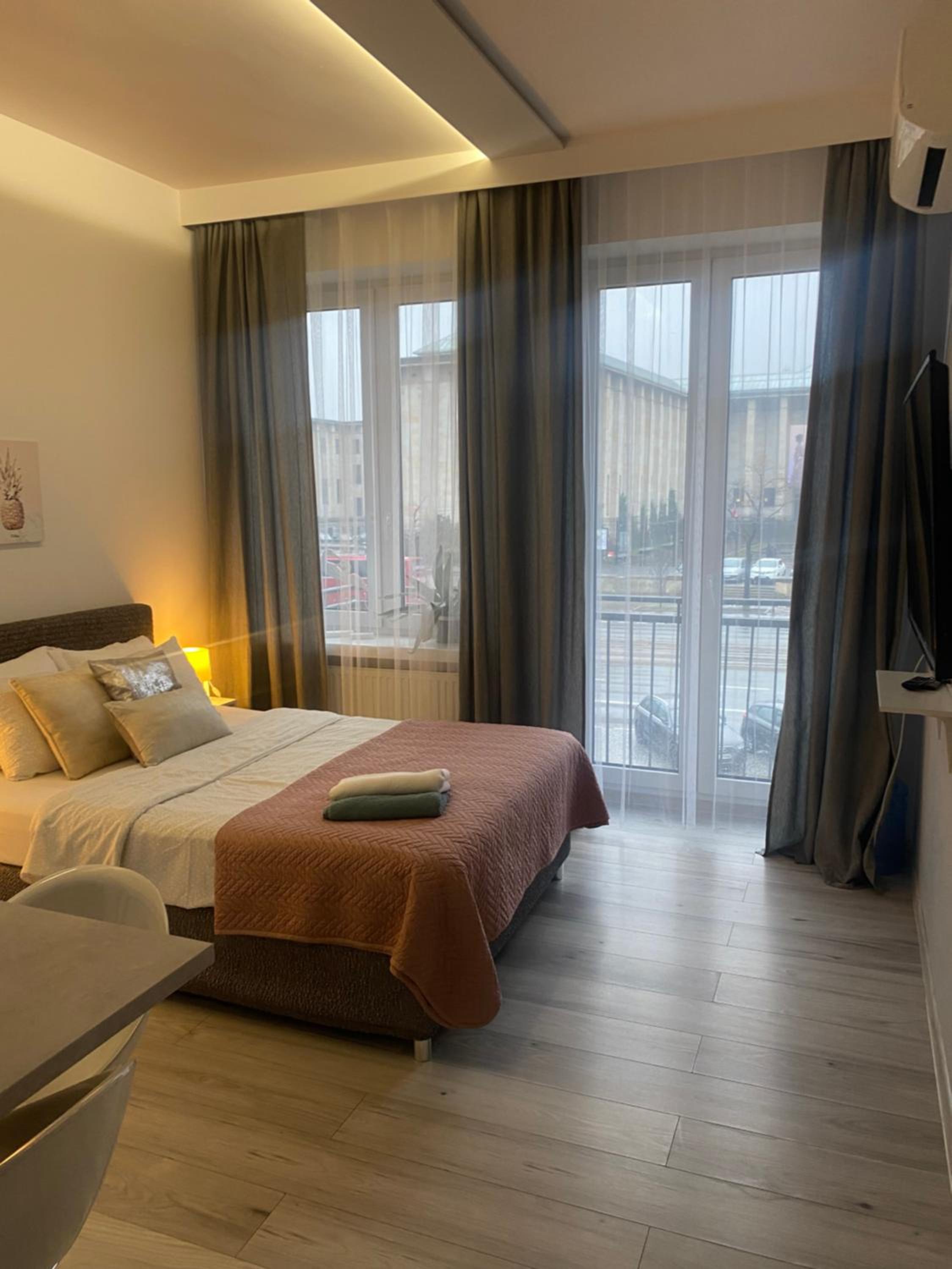 Small Double Room - Photo 4