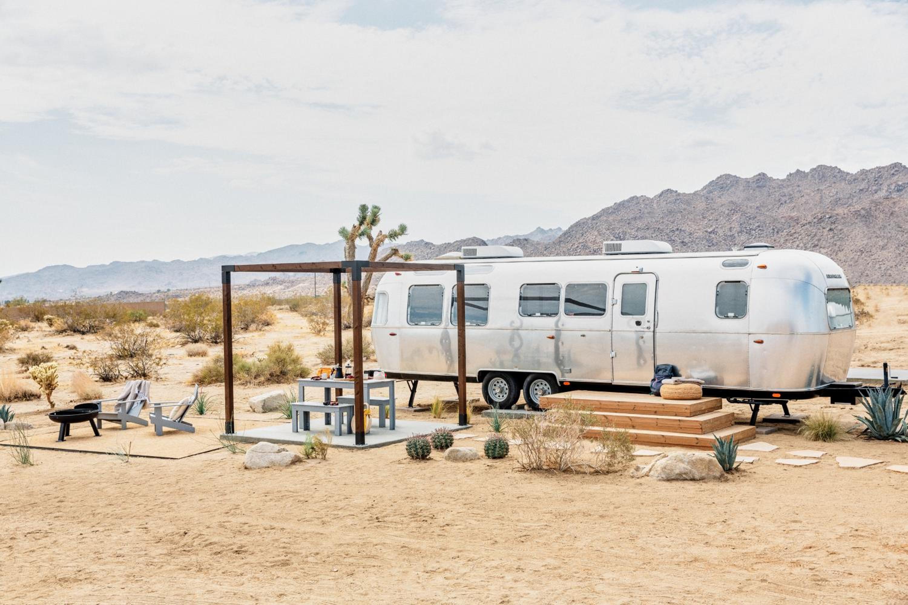 Premium Airstream Suite - Photo 2