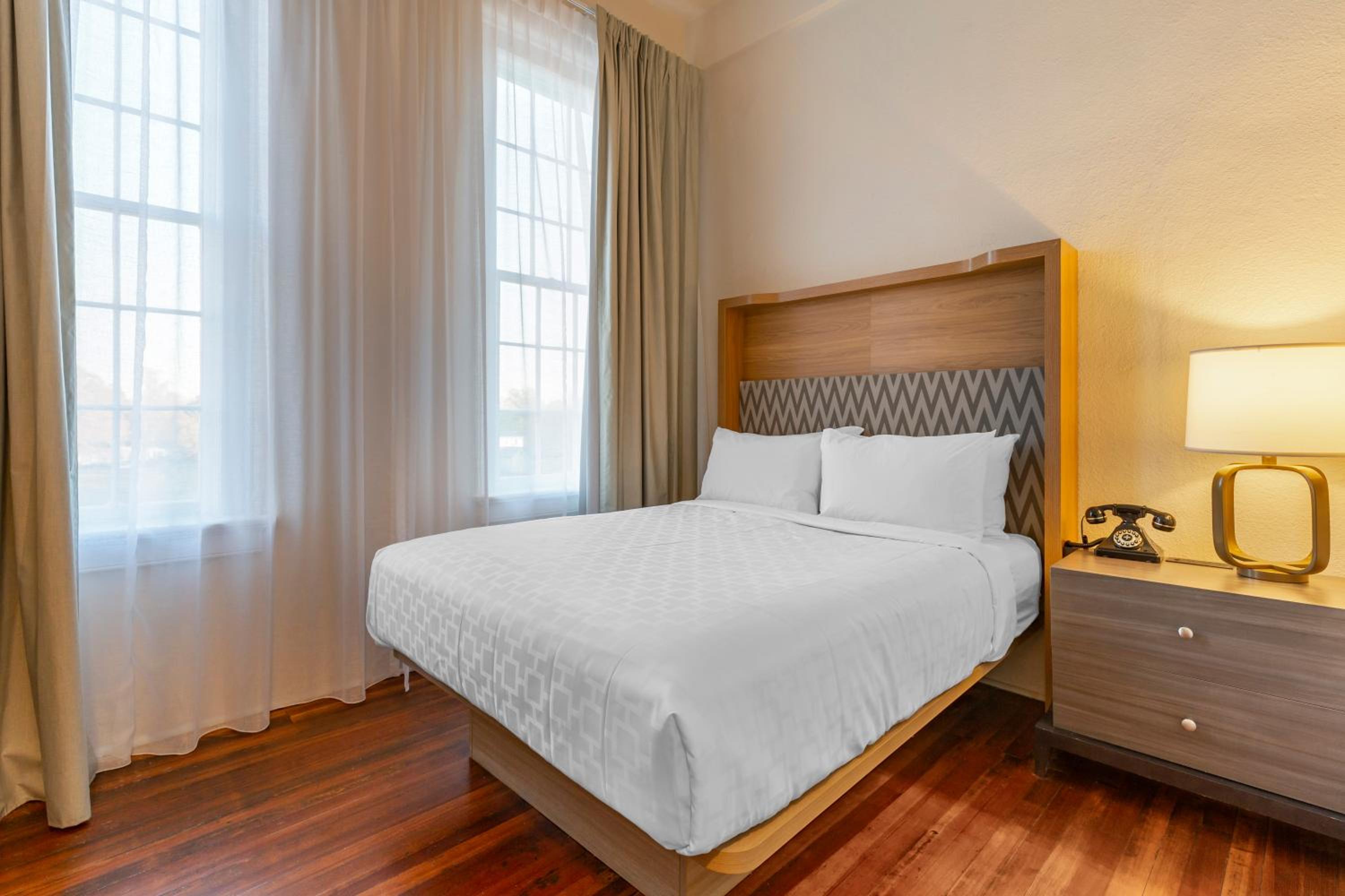 Single Room with Bath