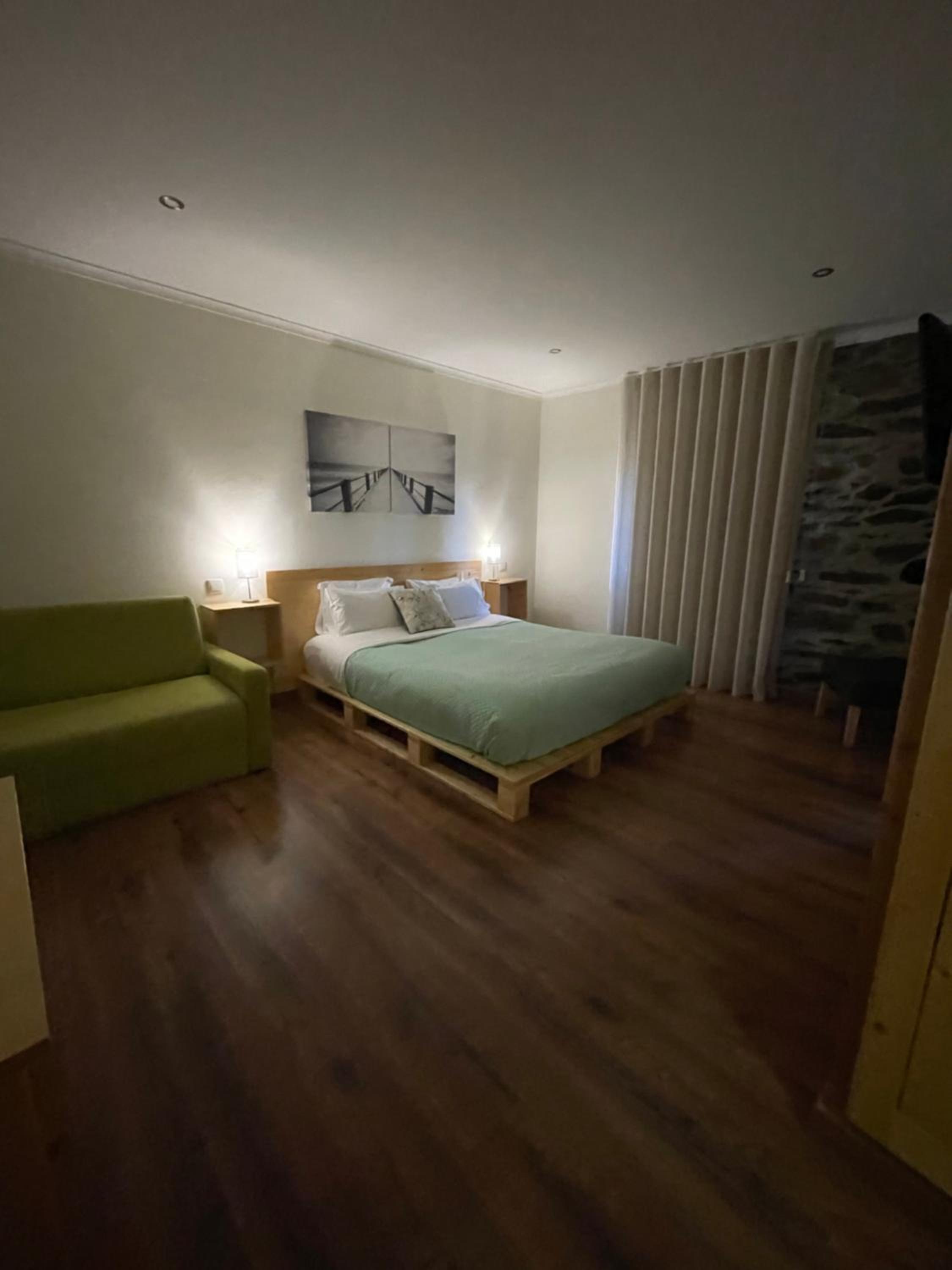 Suite - Photo 2