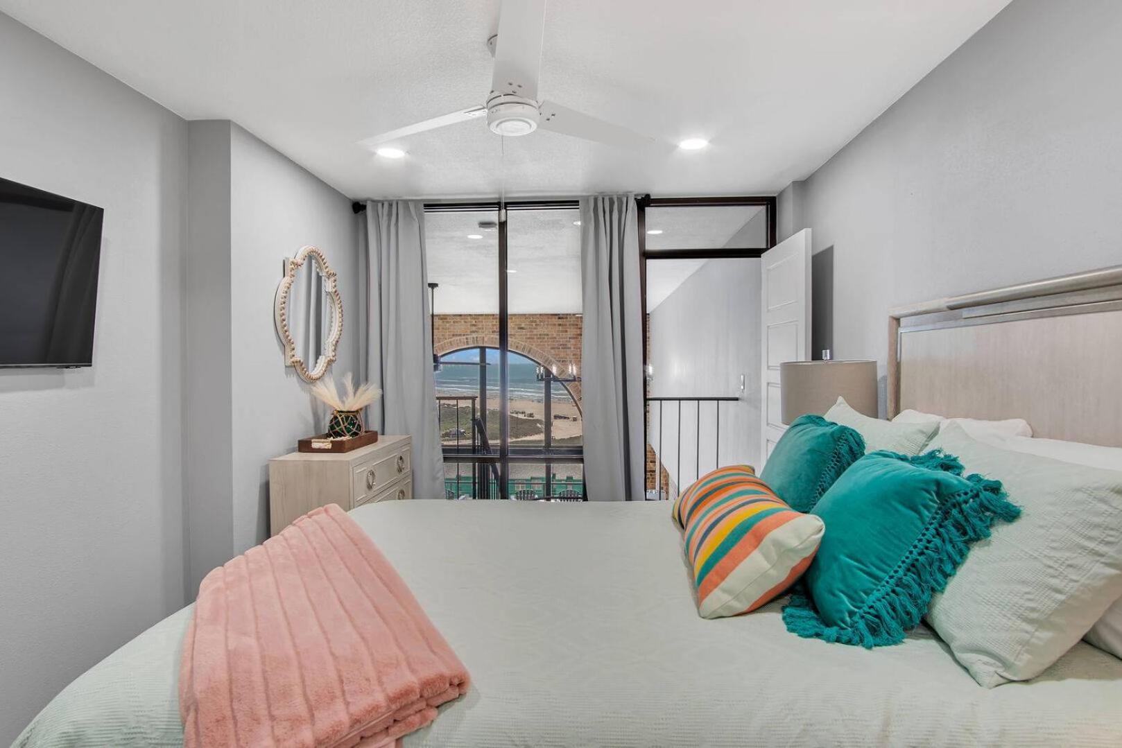 Penthouse Apartment photo 3