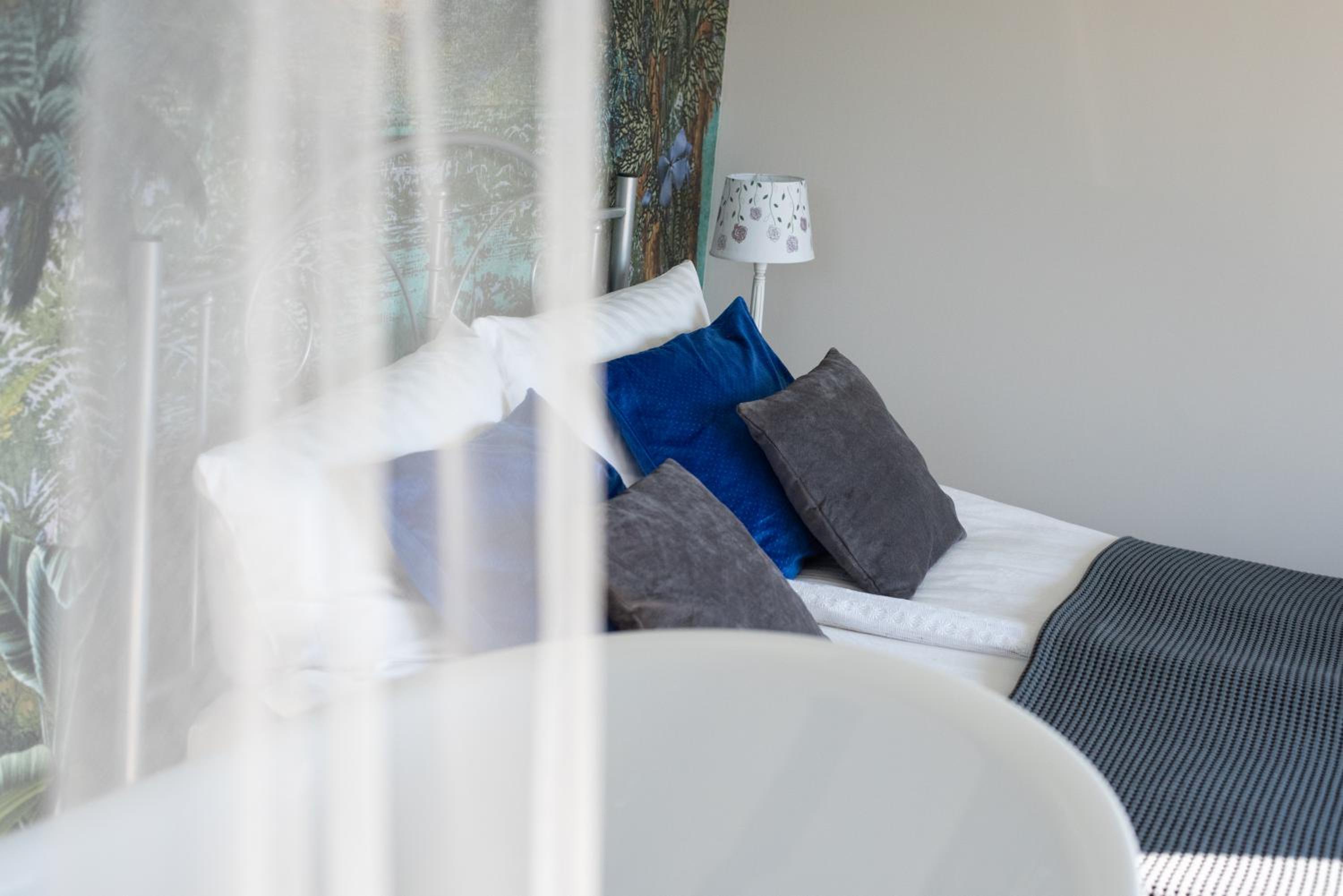 Deluxe Double Room with Bath