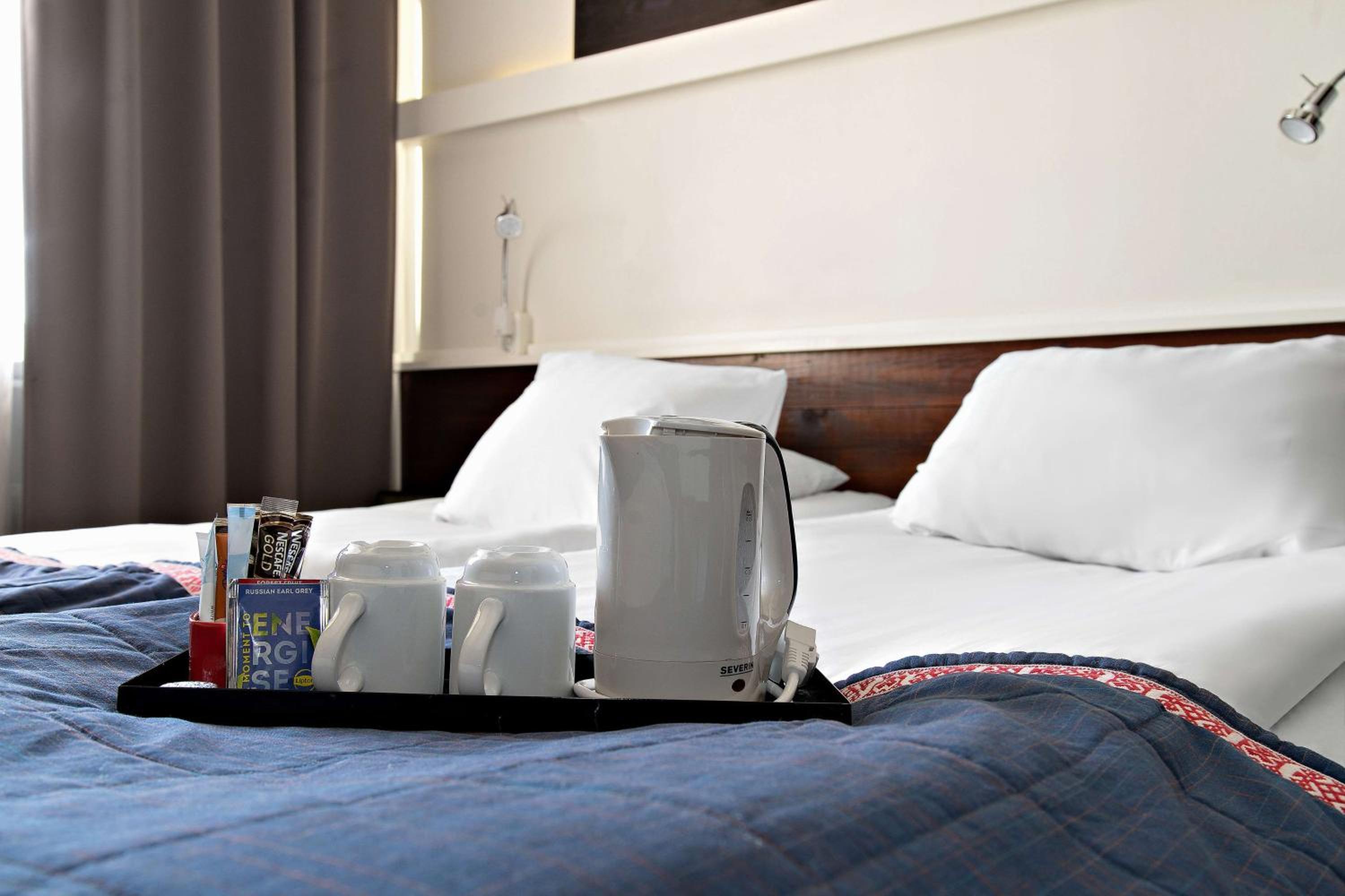 Available room