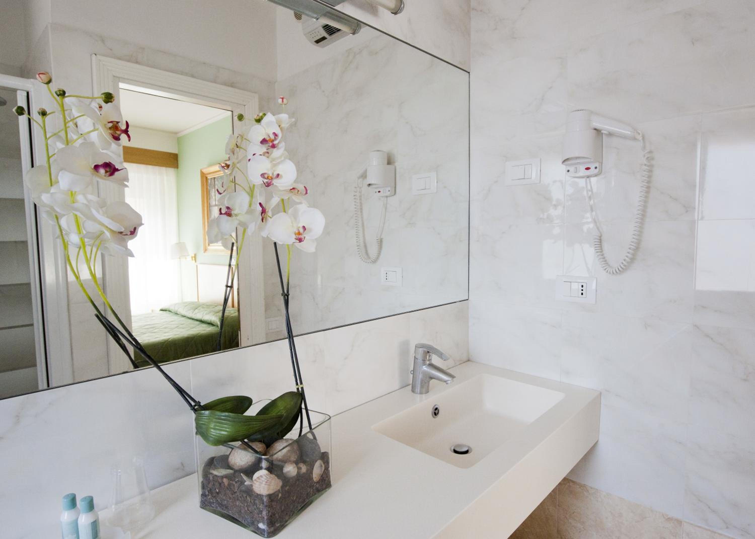Superior Double Room - Photo 2