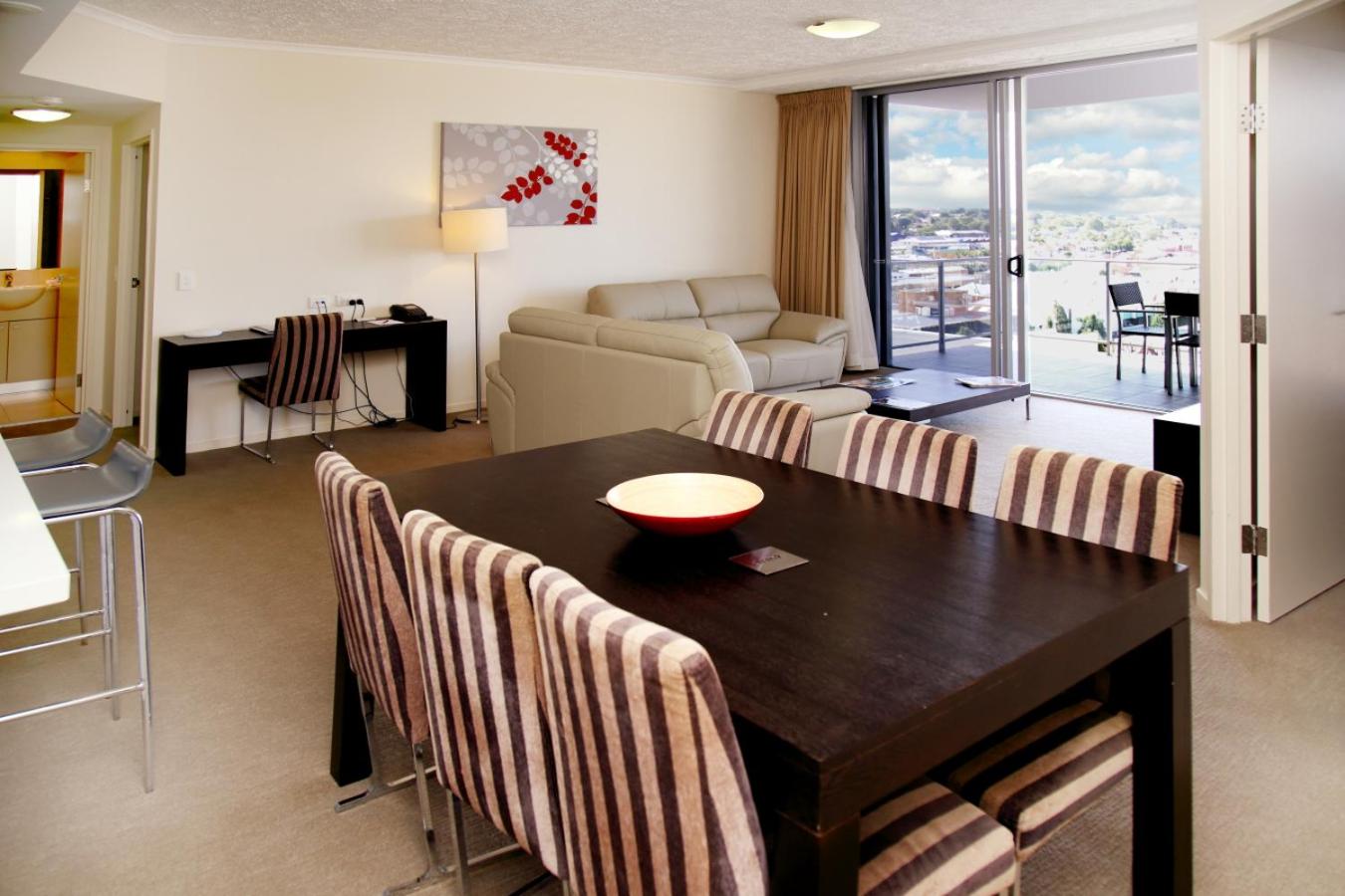 Three-Bedroom Apartment - Photo 8