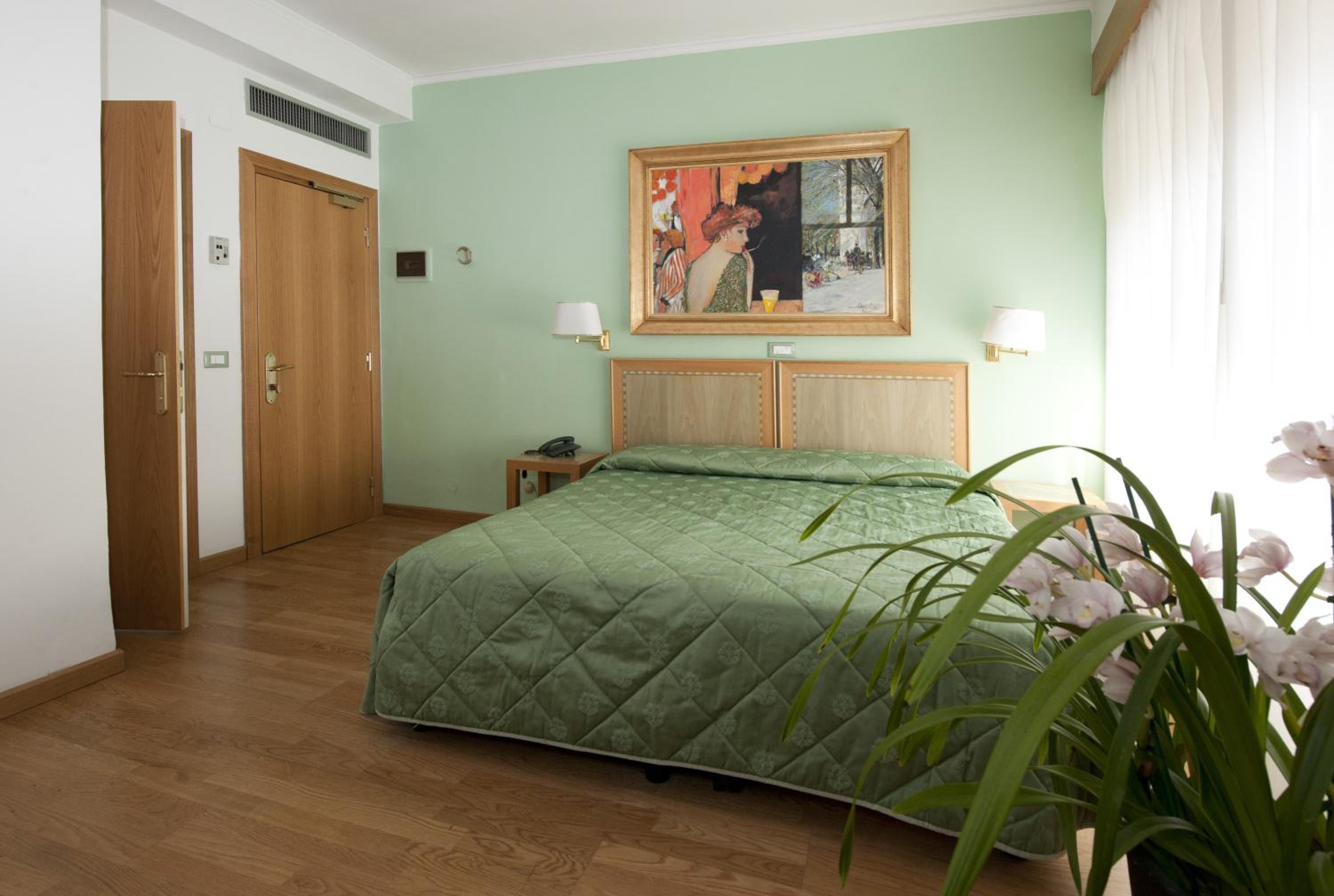 Superior Double Room - Photo 9
