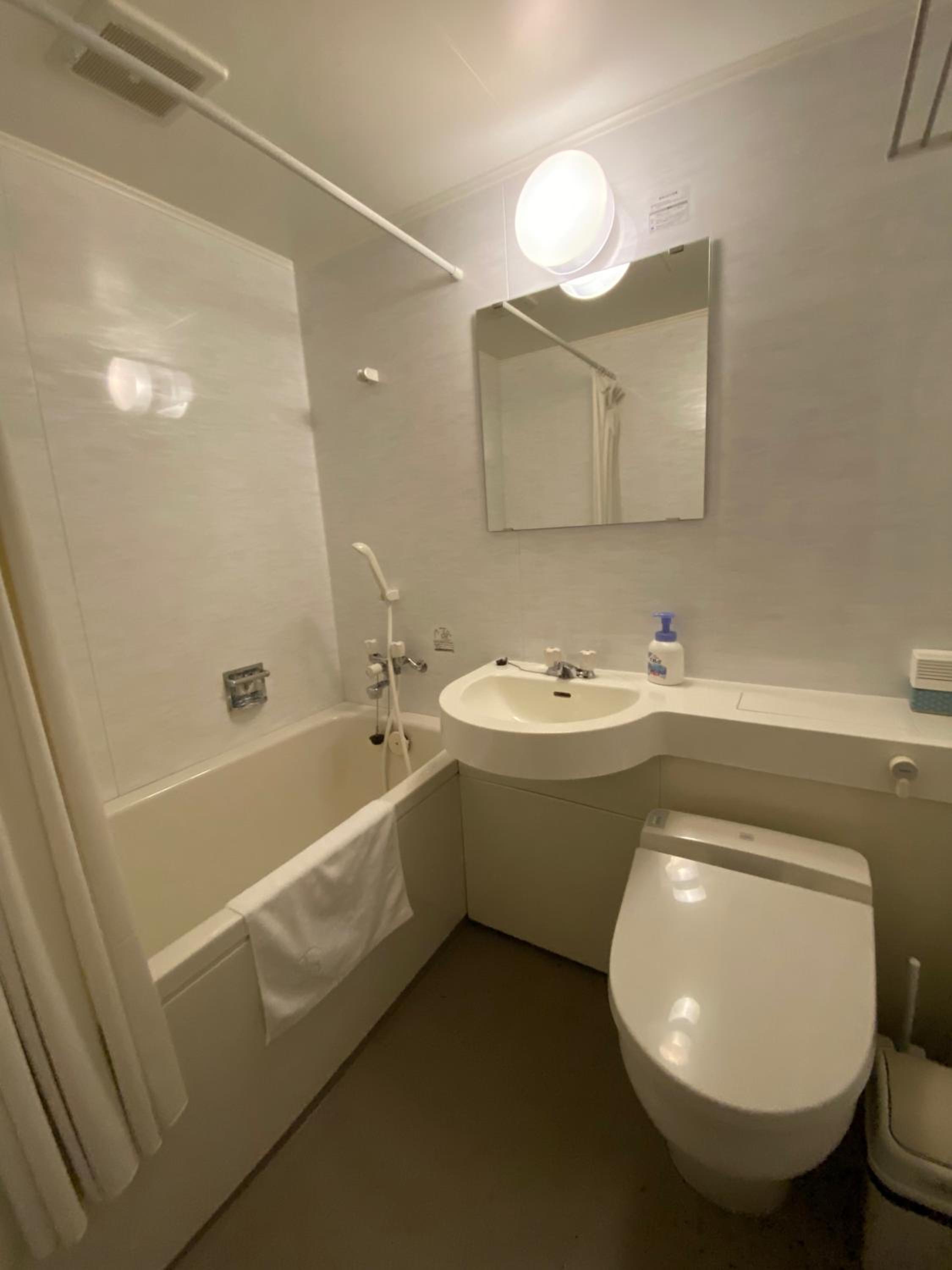 Economy Quadruple Room photo 2