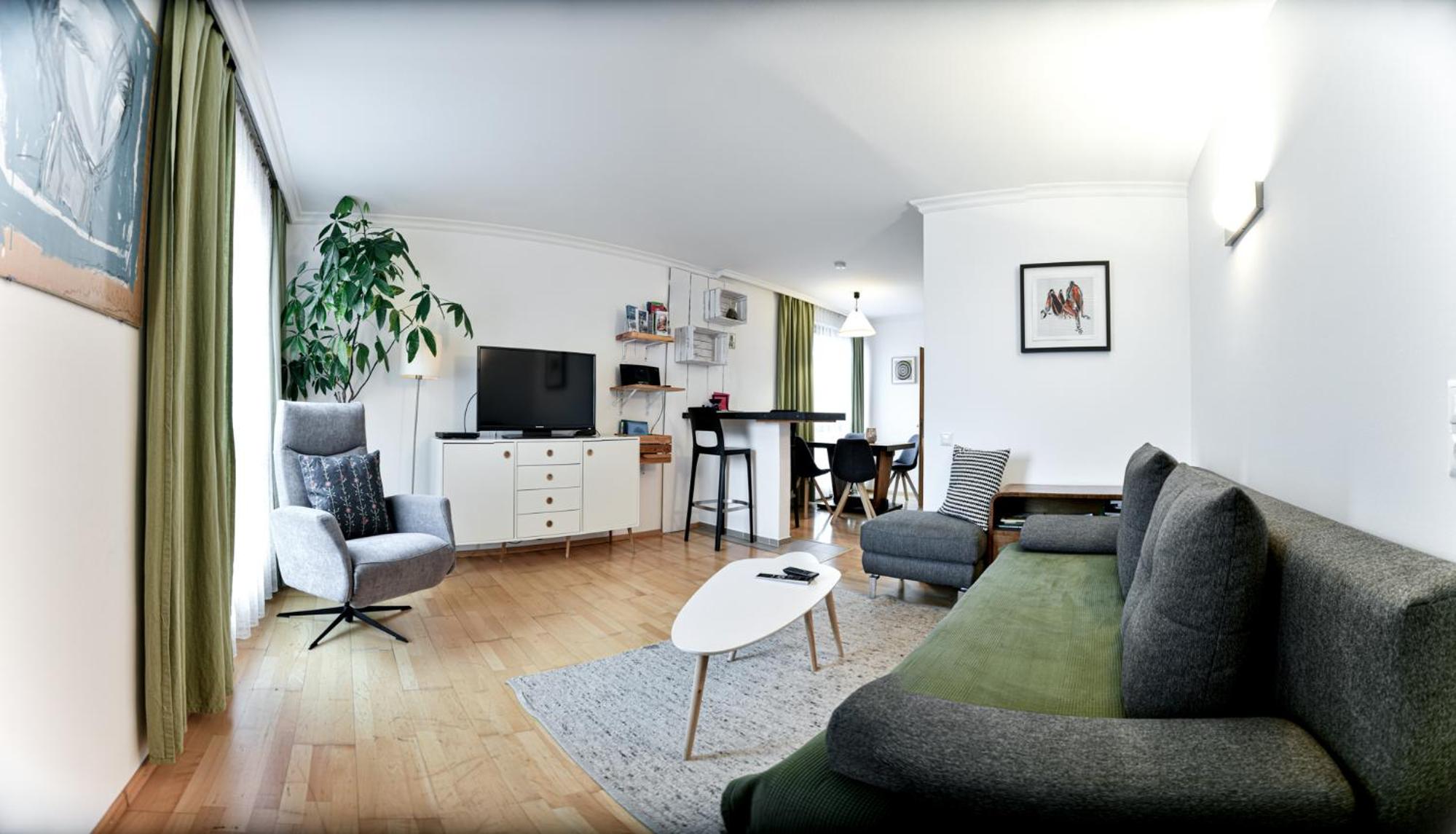 Apartment photo 1