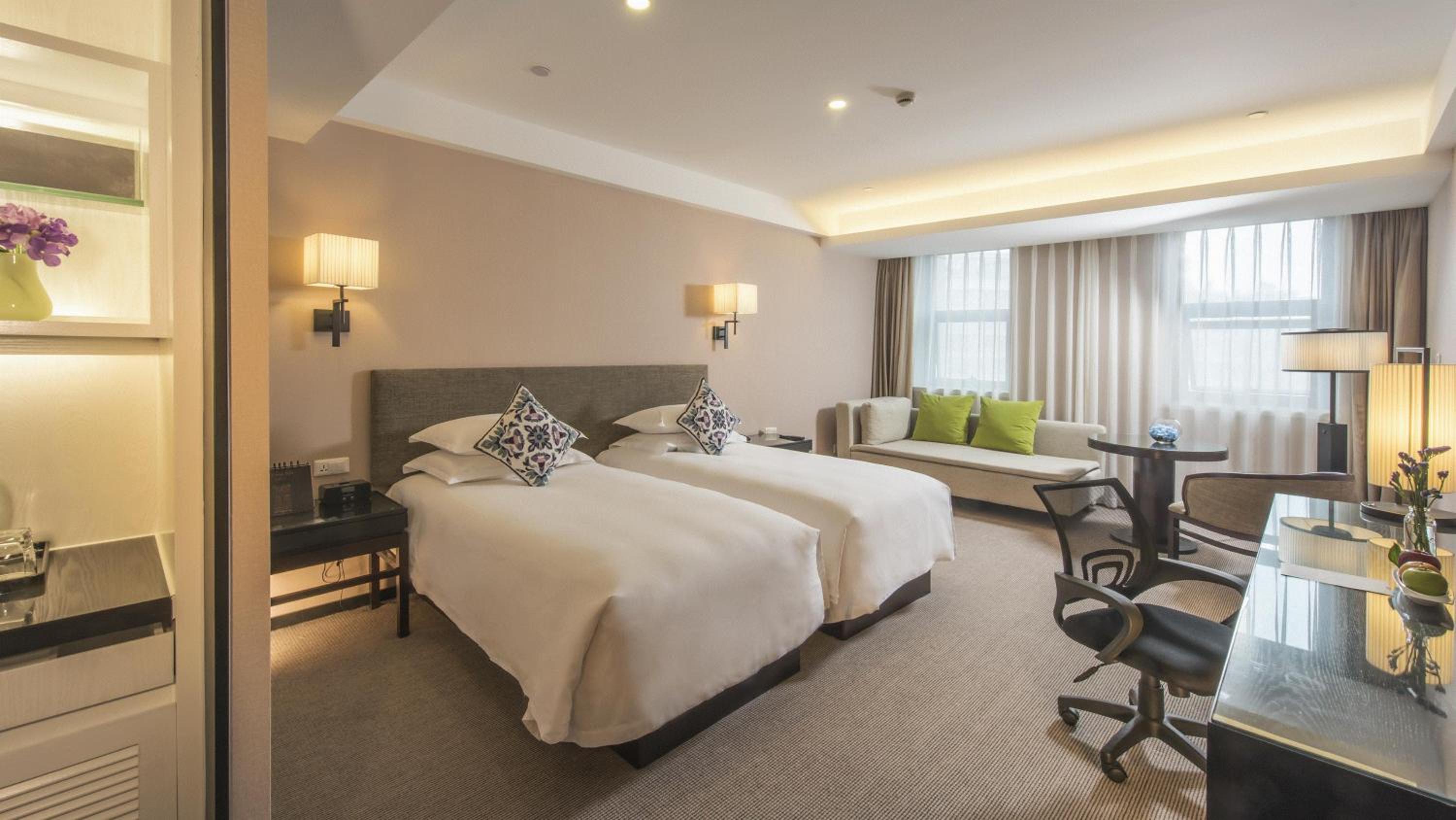 Deluxe Twin Room - Photo 1