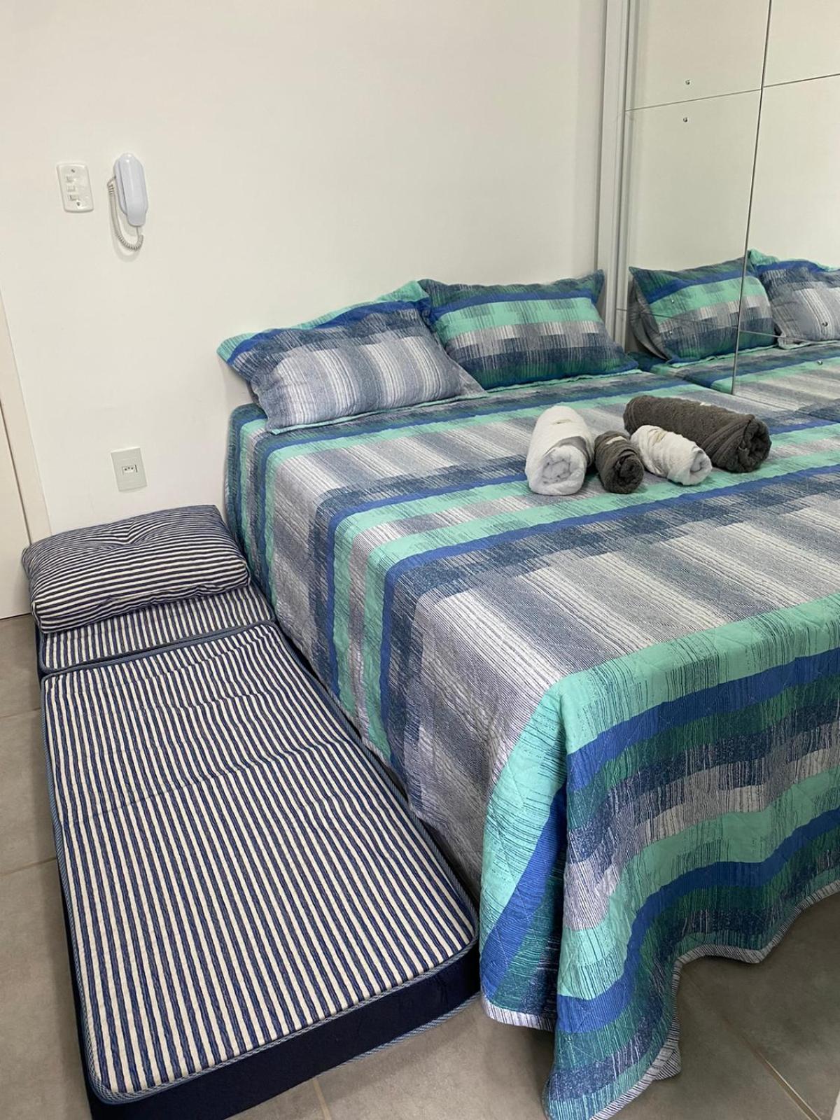 Studio Apartment - Photo 8