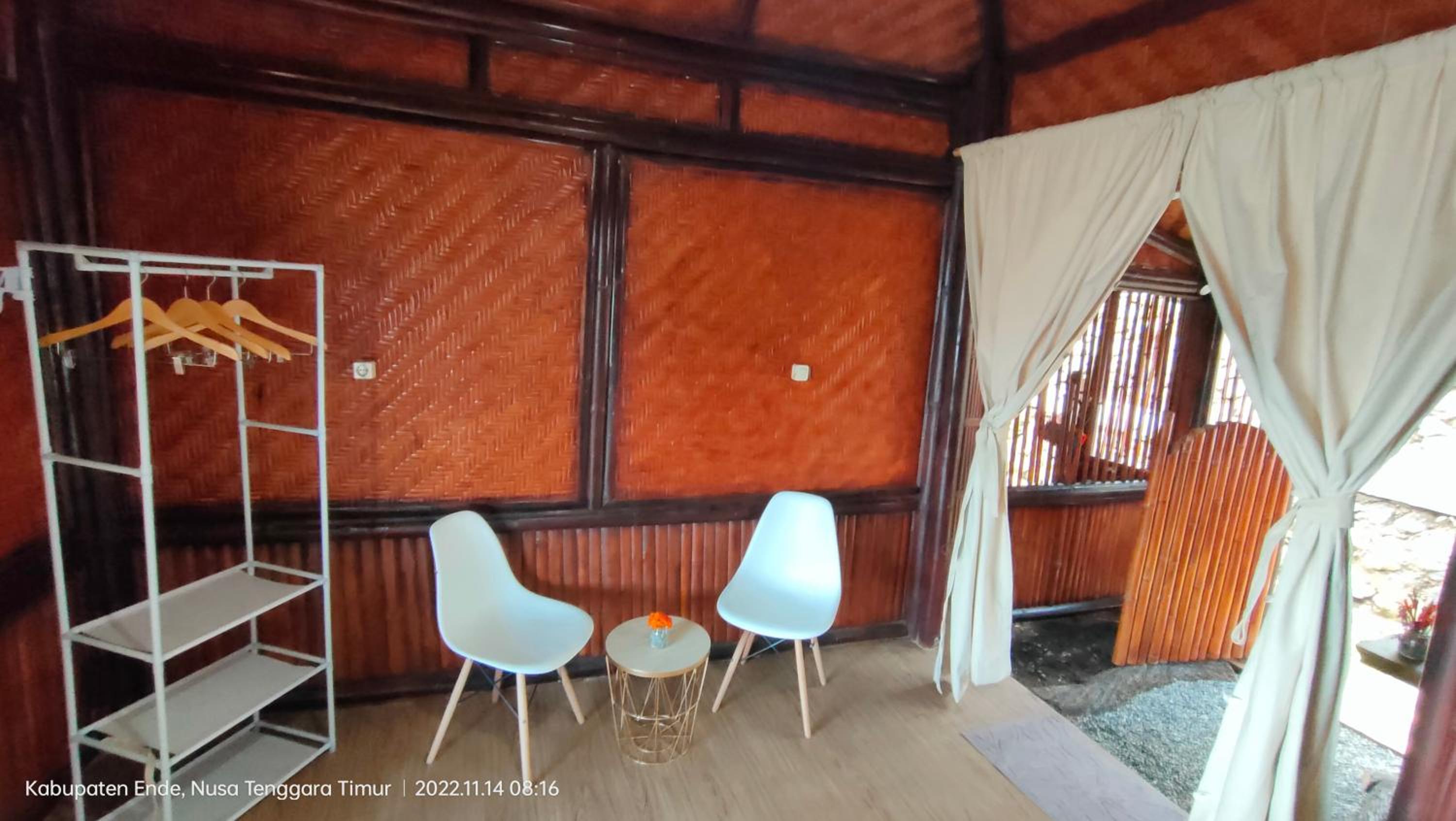 Deluxe Room - Photo 5