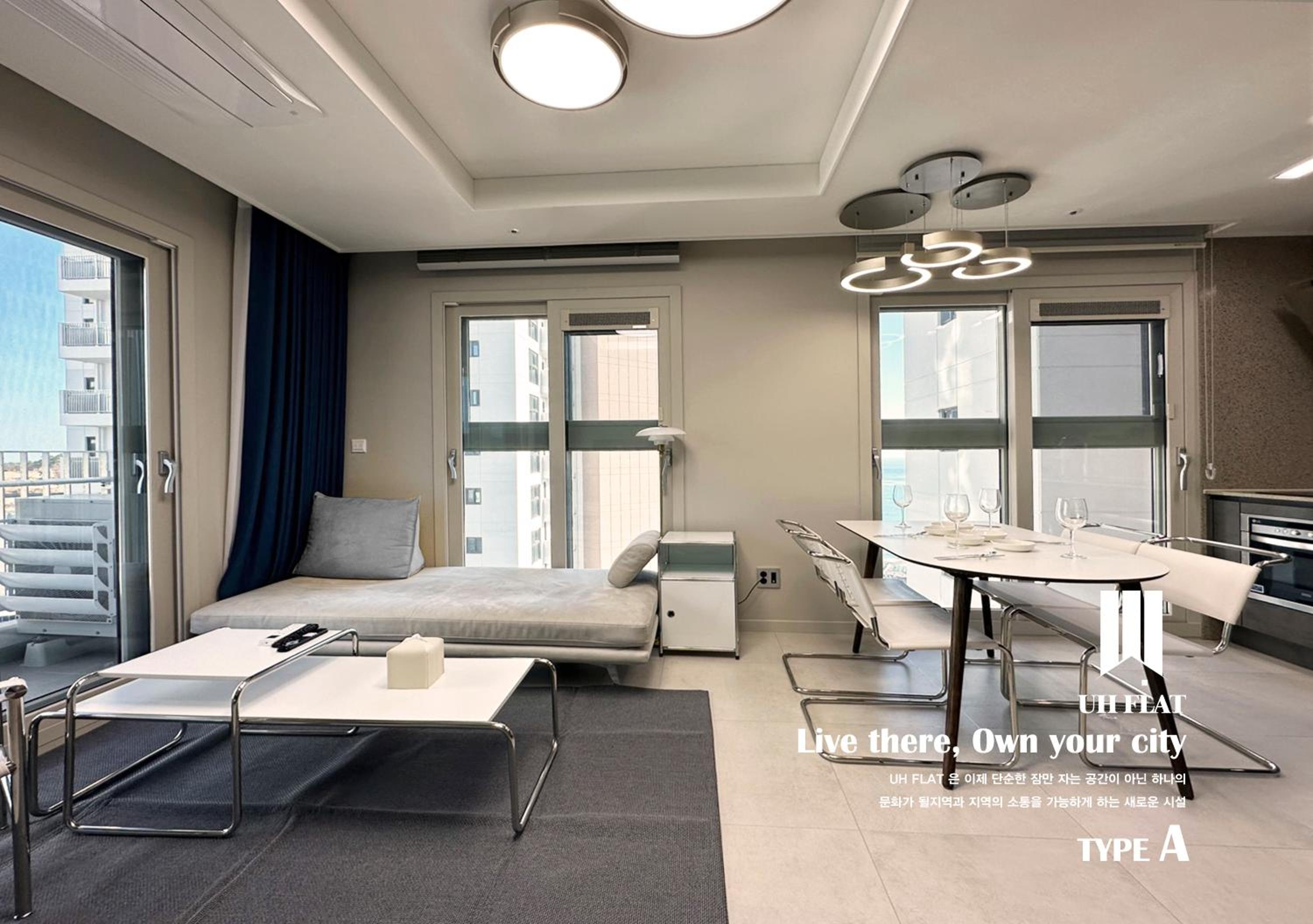 A. Flat Royal Suite - Photo 2