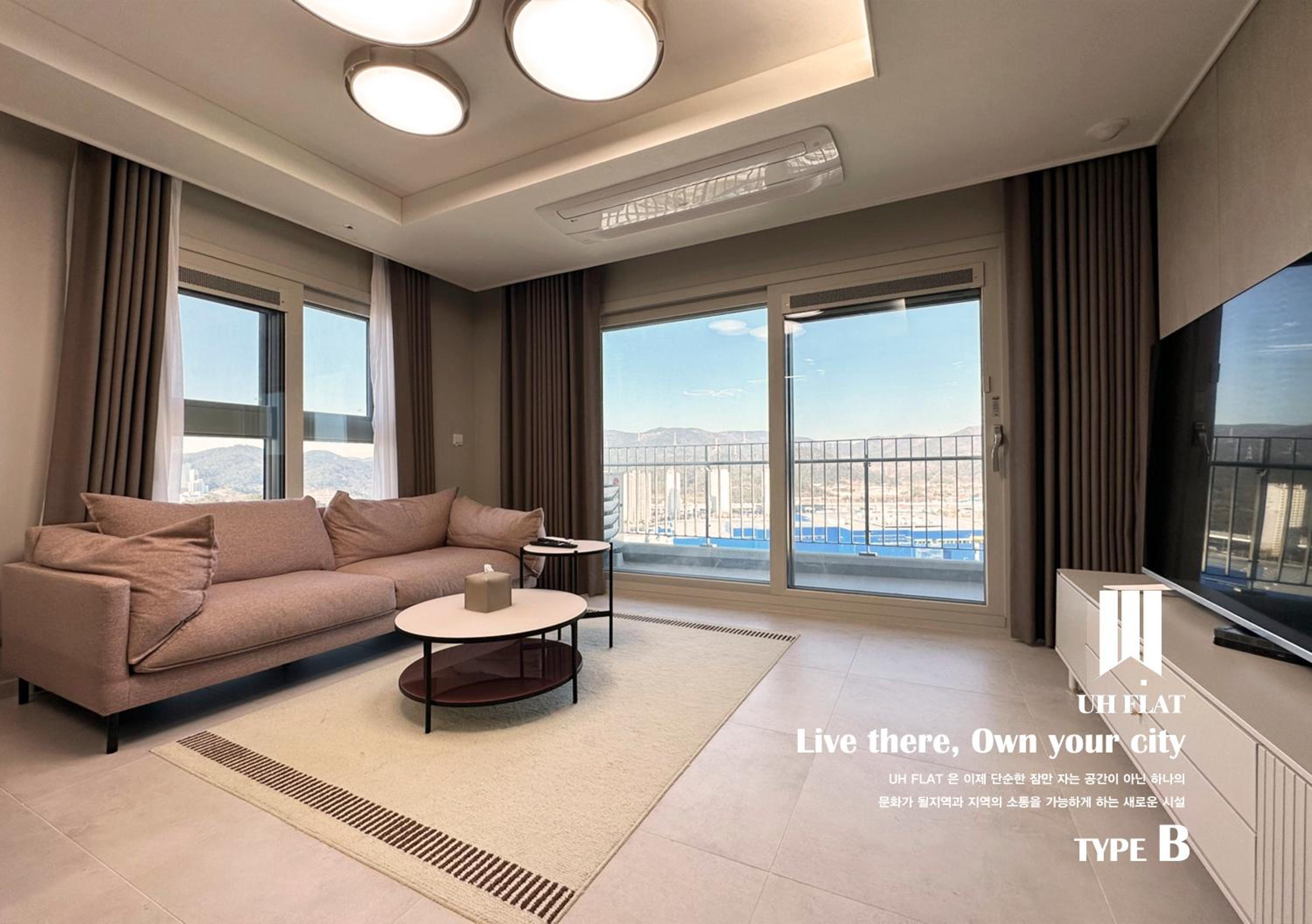 B. Flat Suite+ - Photo 5