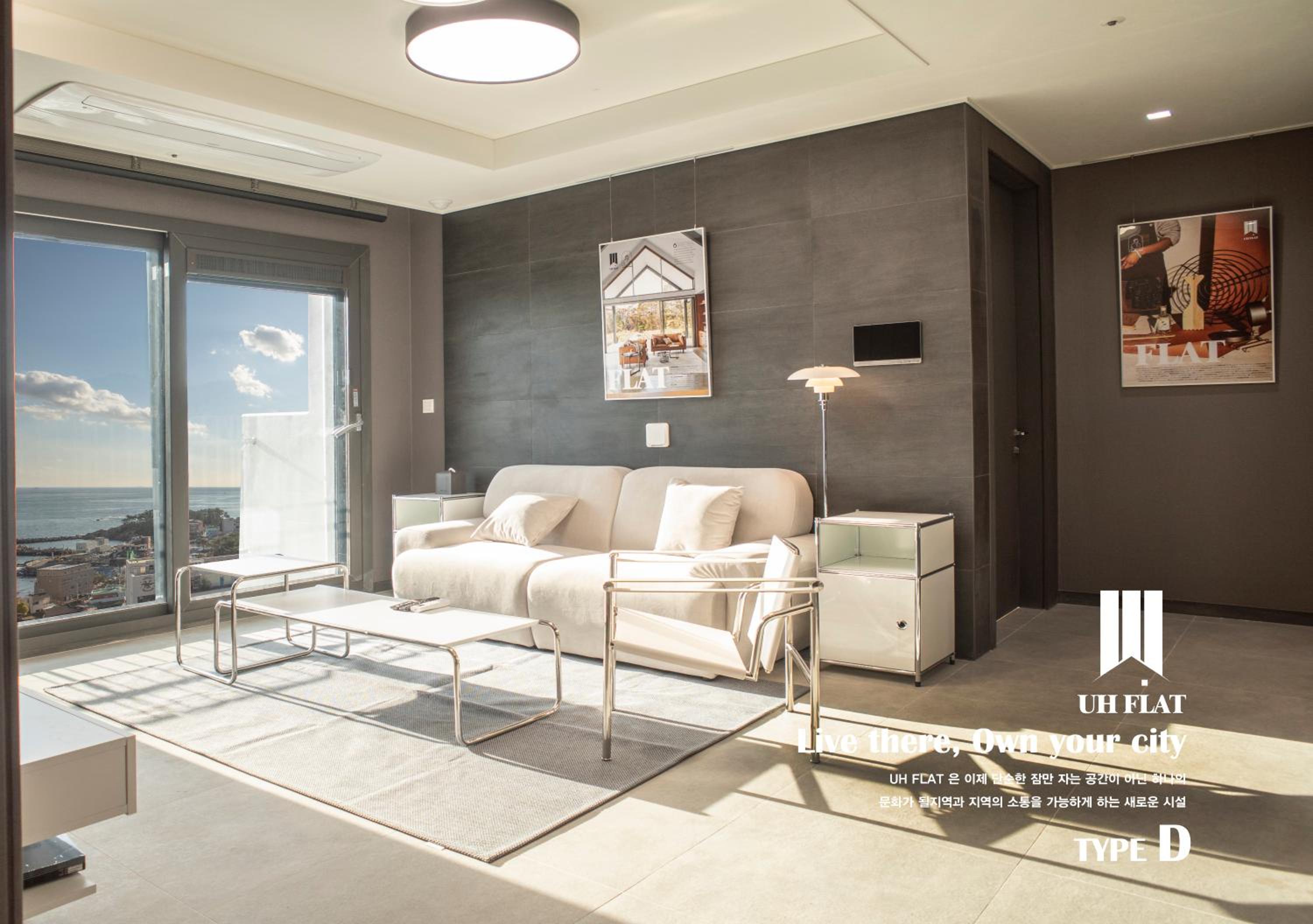 D. Flat Royal Suite - Photo 4