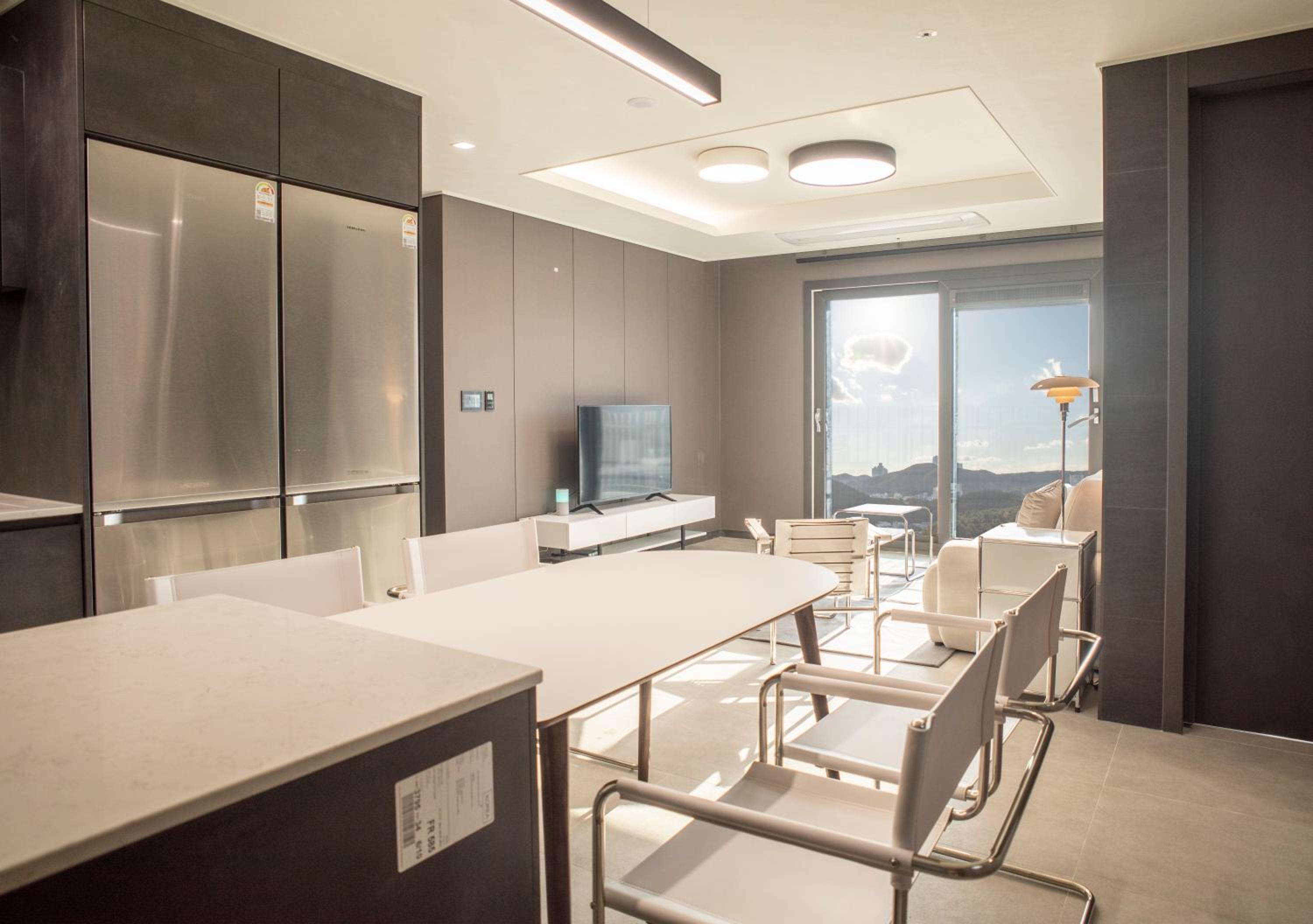 D. Flat Royal Suite - Photo 9
