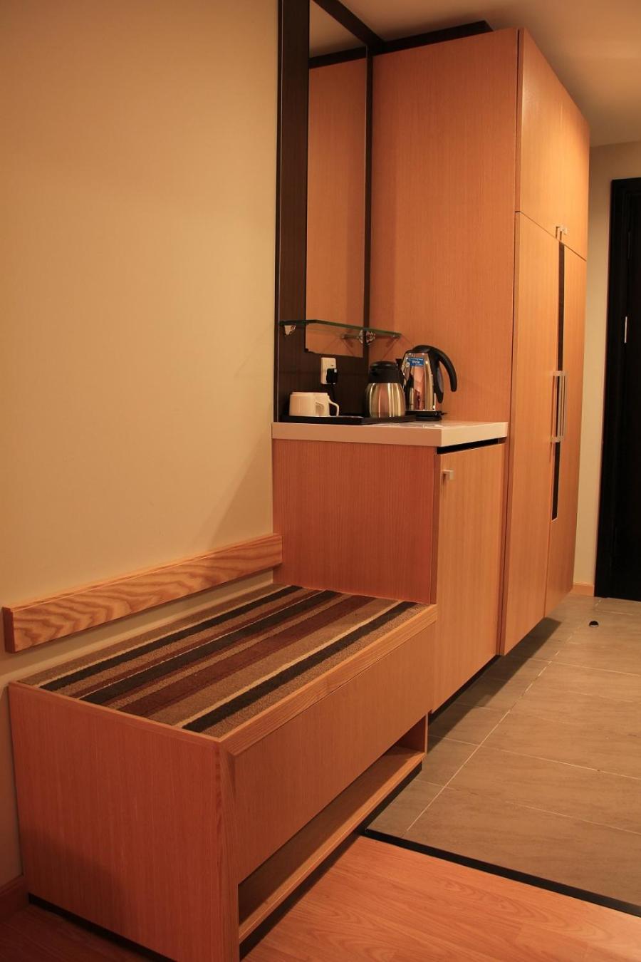 Deluxe King - Tower B - Photo 5