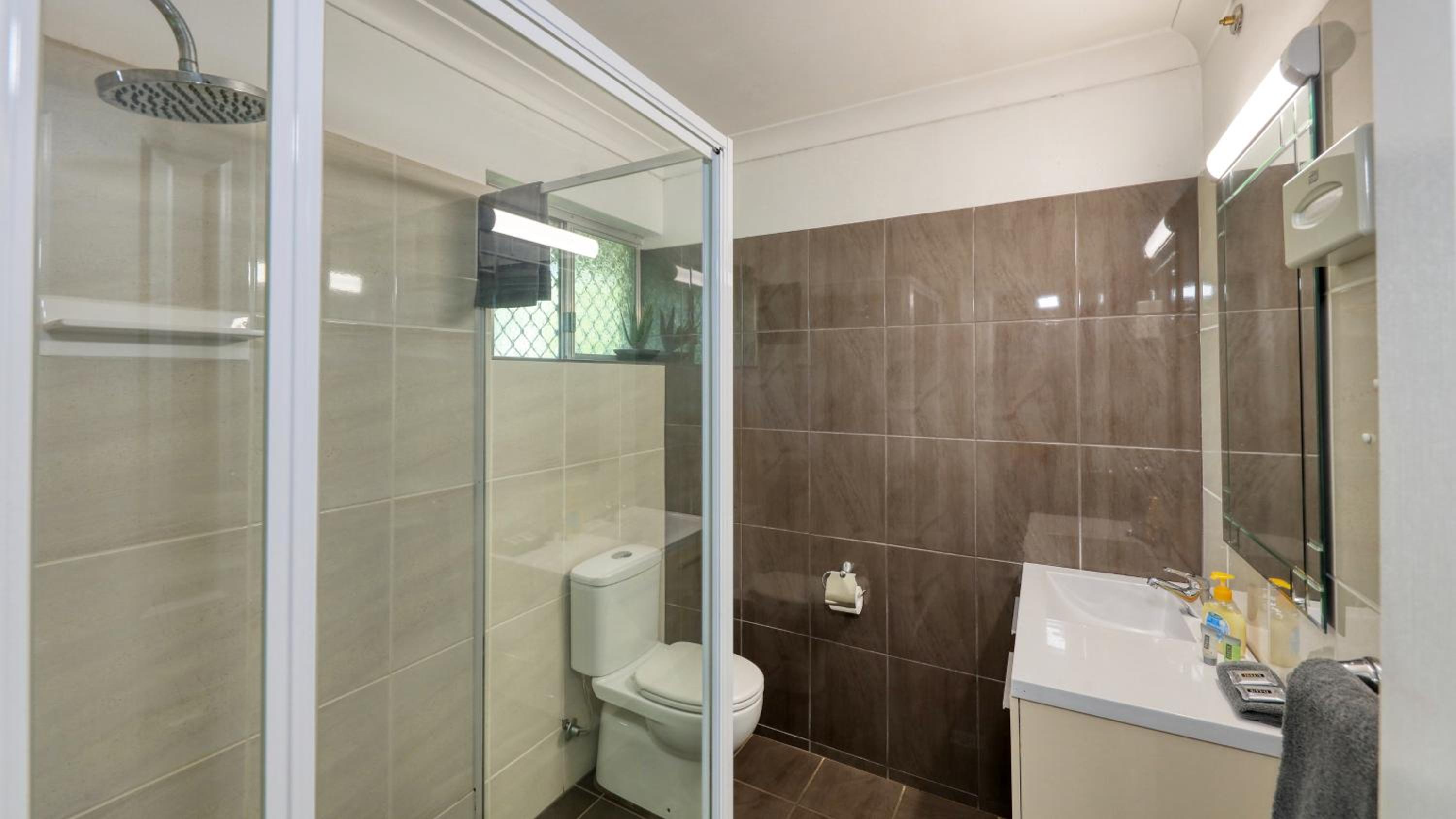 Executive Queen Room photo 2