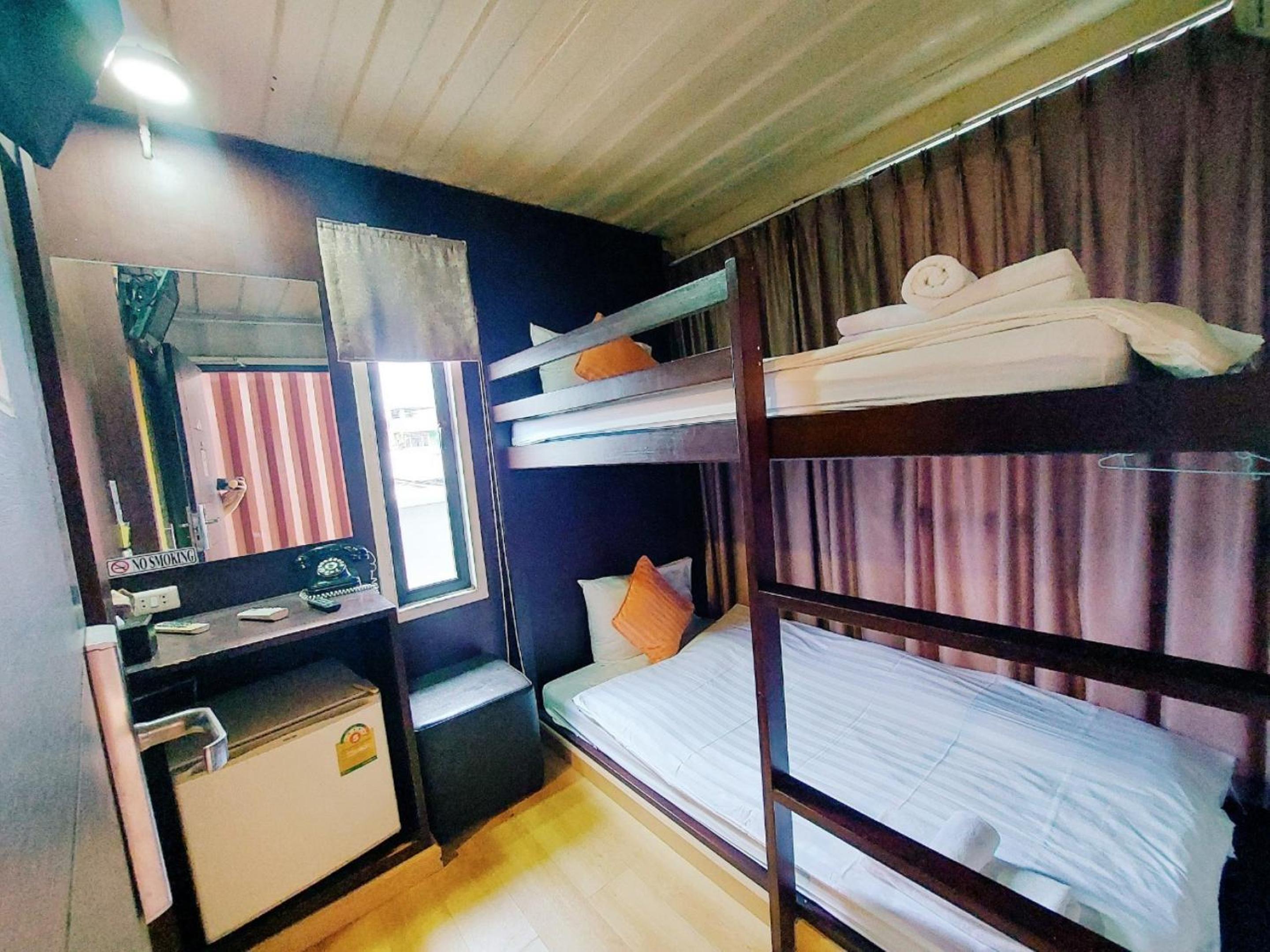 Budget Twin Room