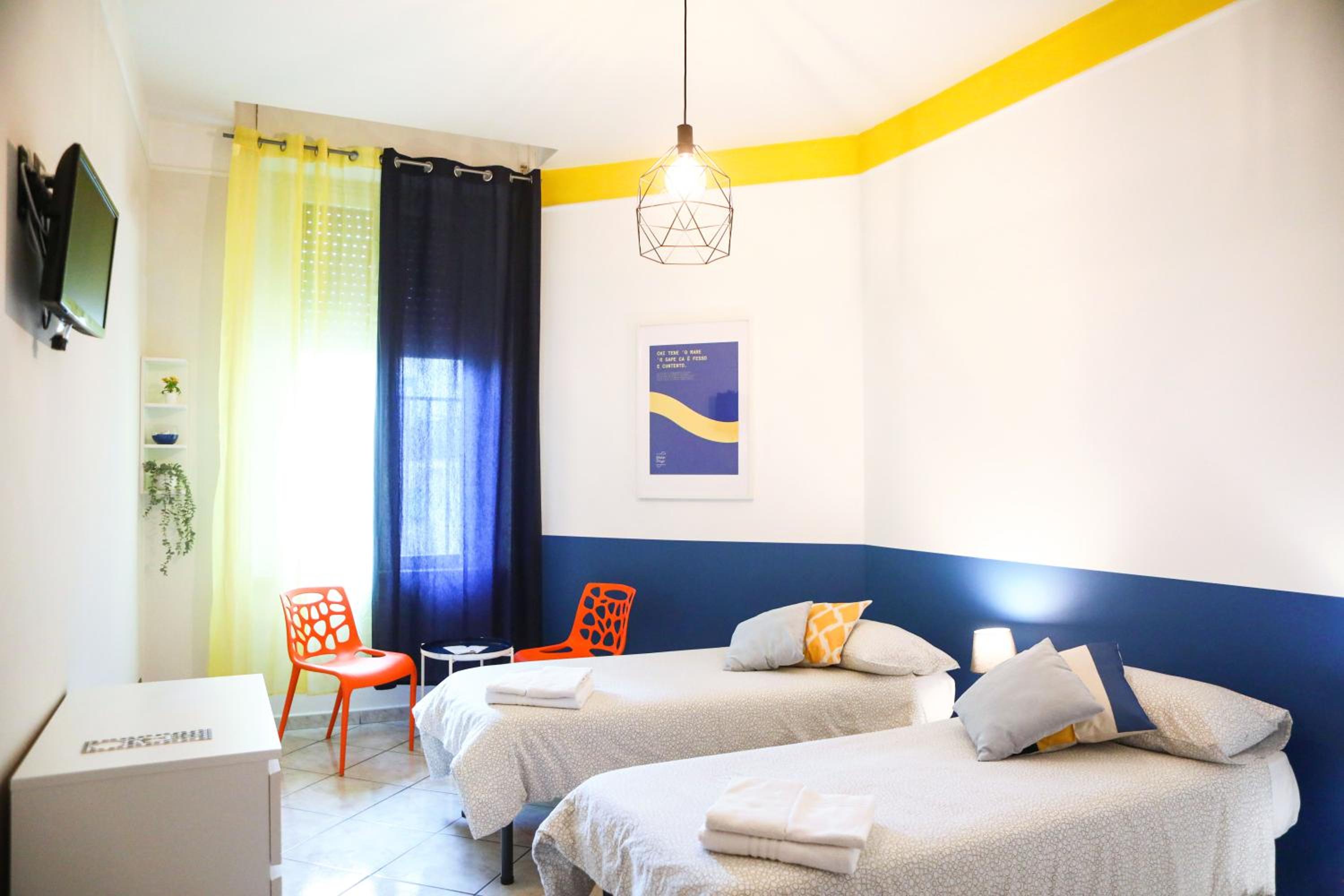 Twin Room with Private External Bathroom