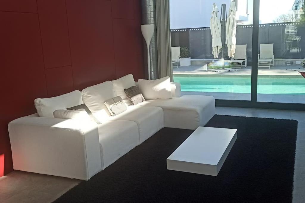 Casa de cuatro habitaciones