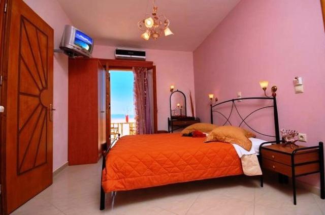 Studio with Sea View