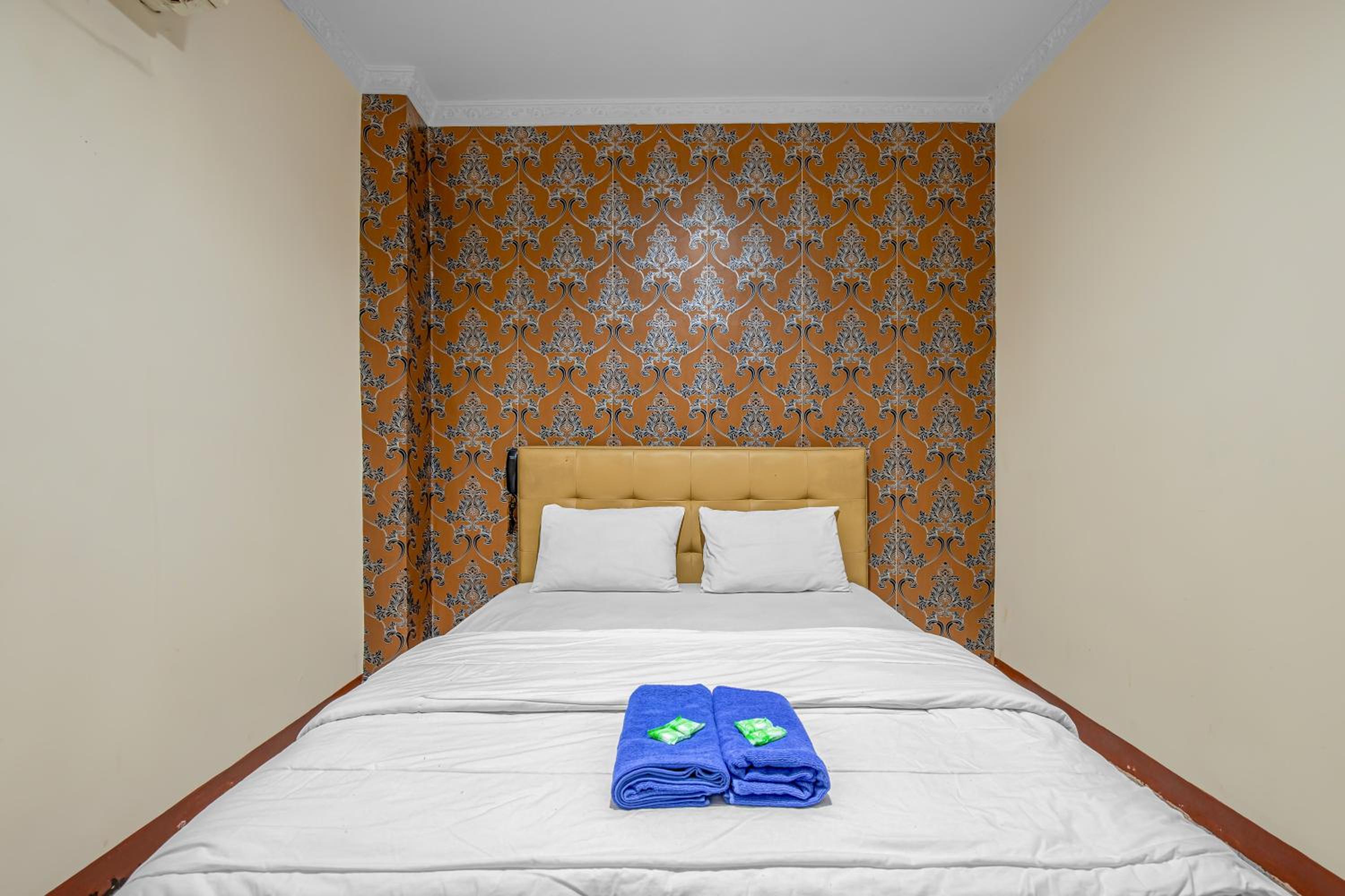 Double Room - Photo 1