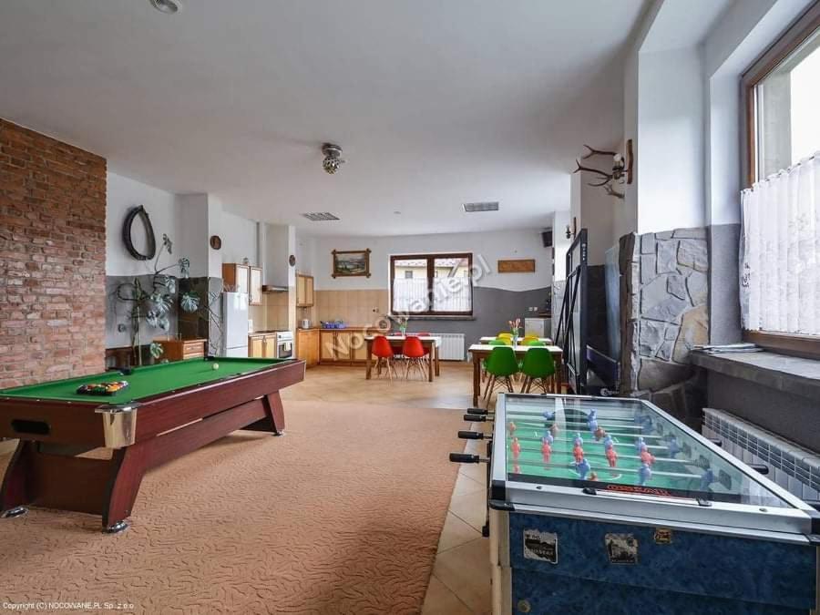 Family Room with Private Bathroom - Photo 4