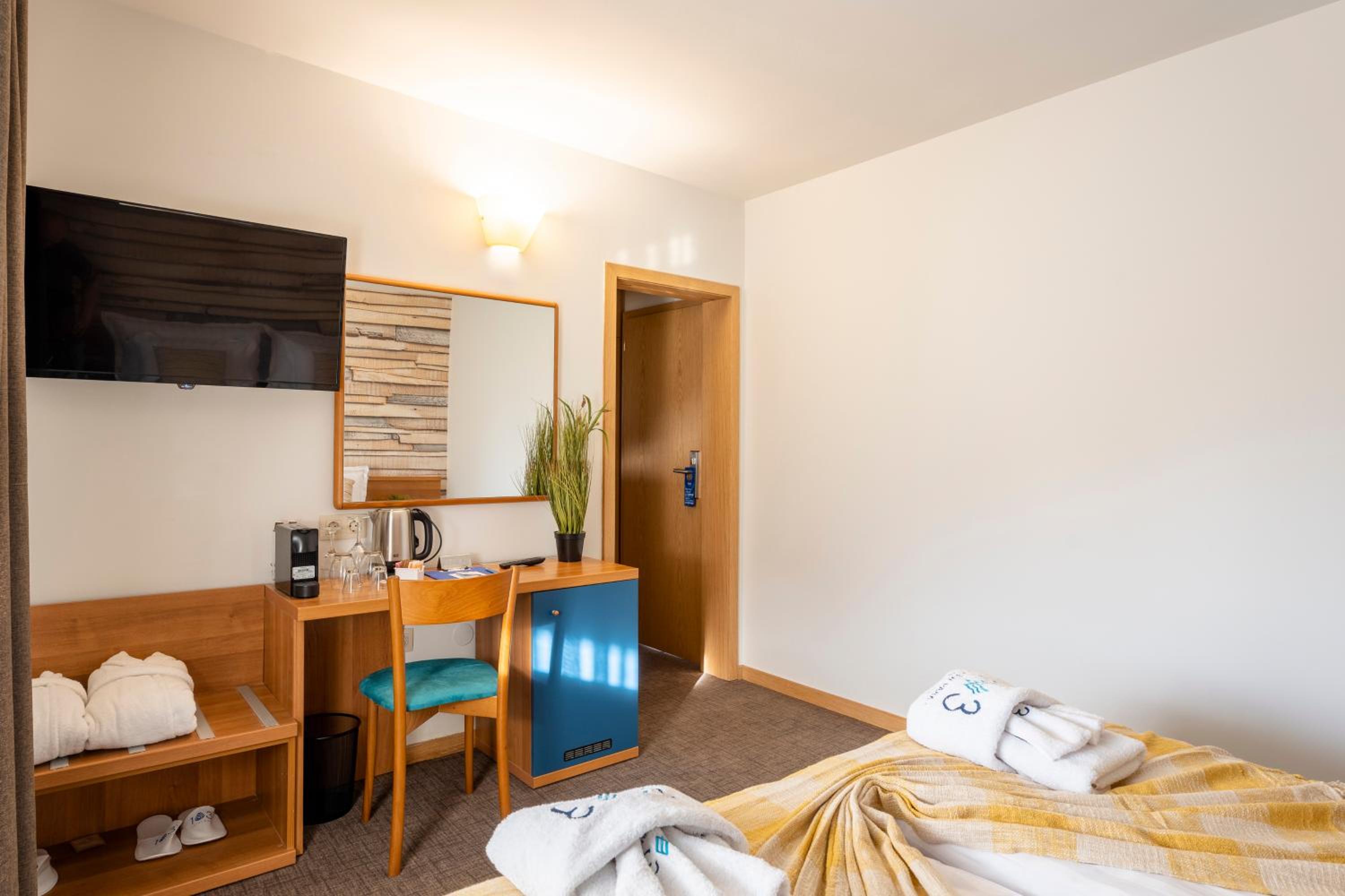 Double or Twin Room with Balcony