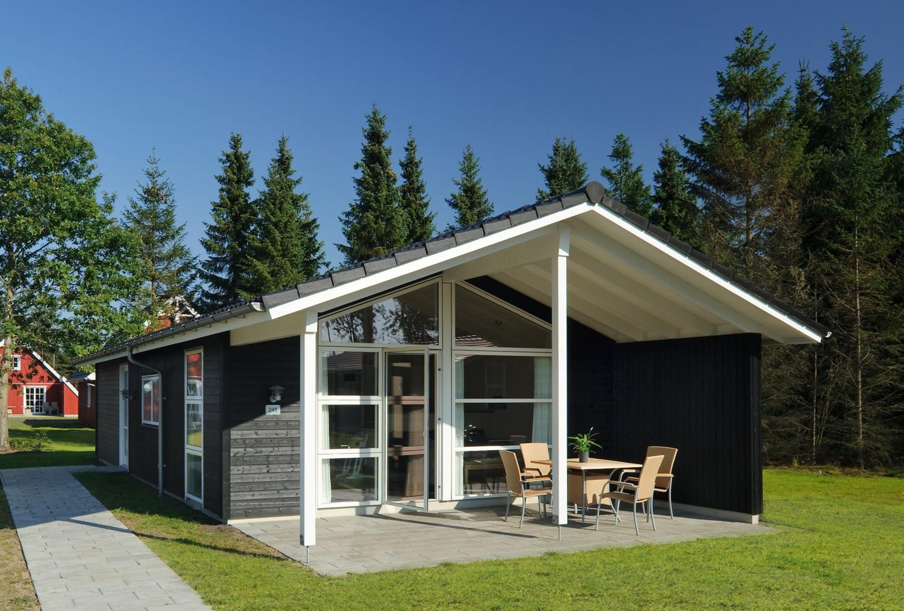 Classic Plus Holiday Home (4 Adults) photo 3