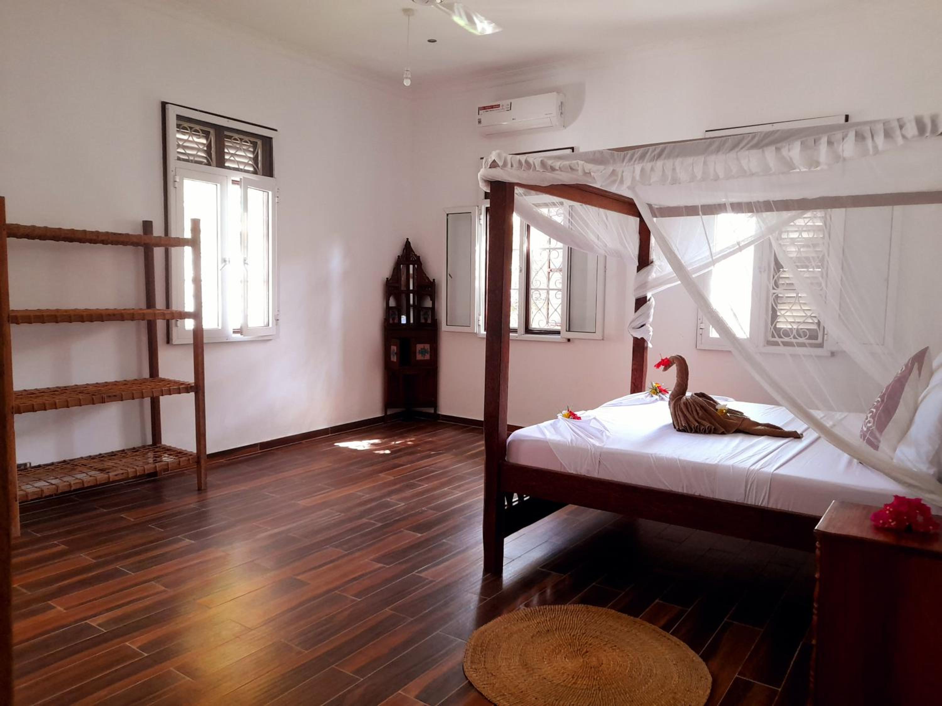Apartment - Photo 9