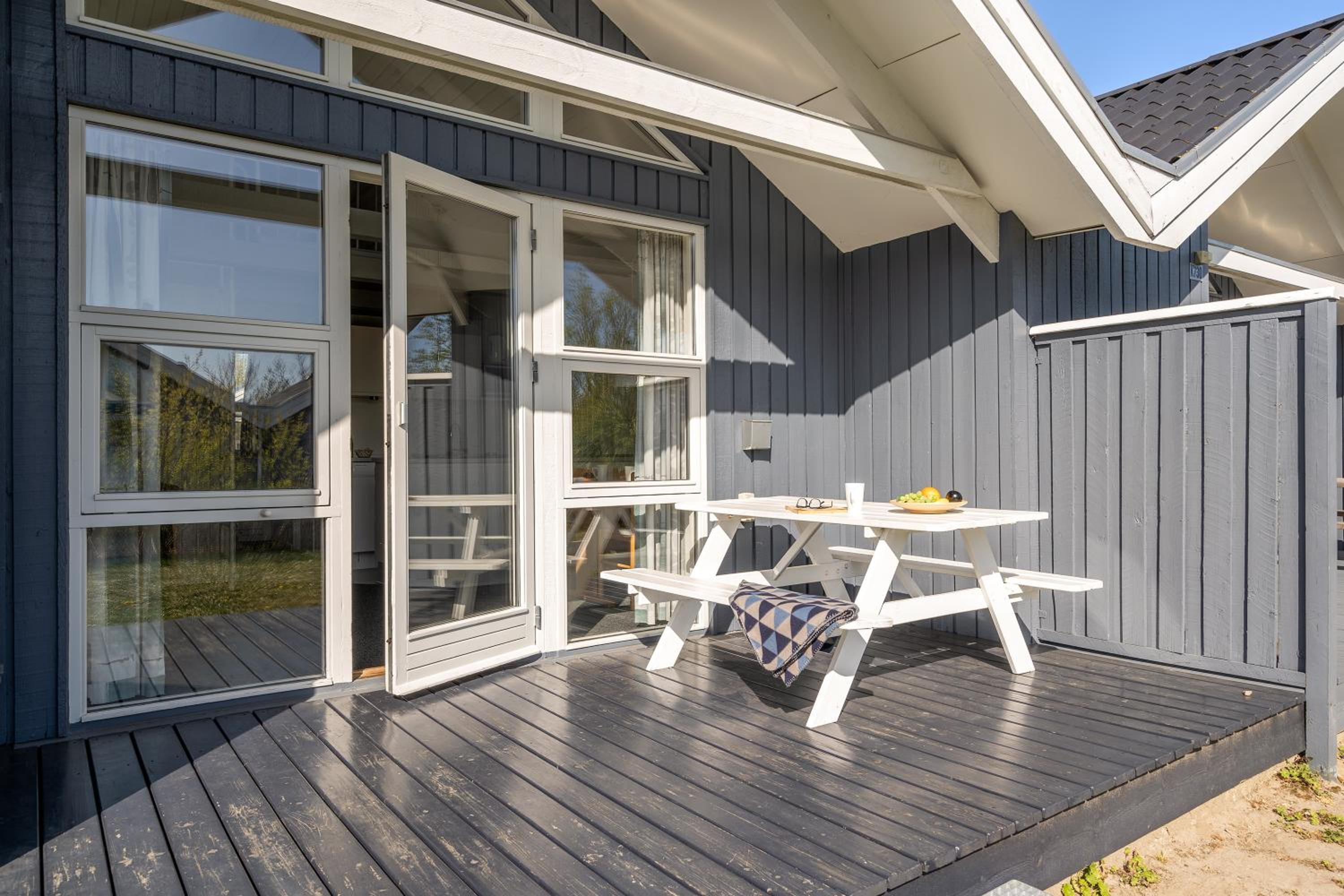 Comfort Holiday Home for 4 people thumbnail 5