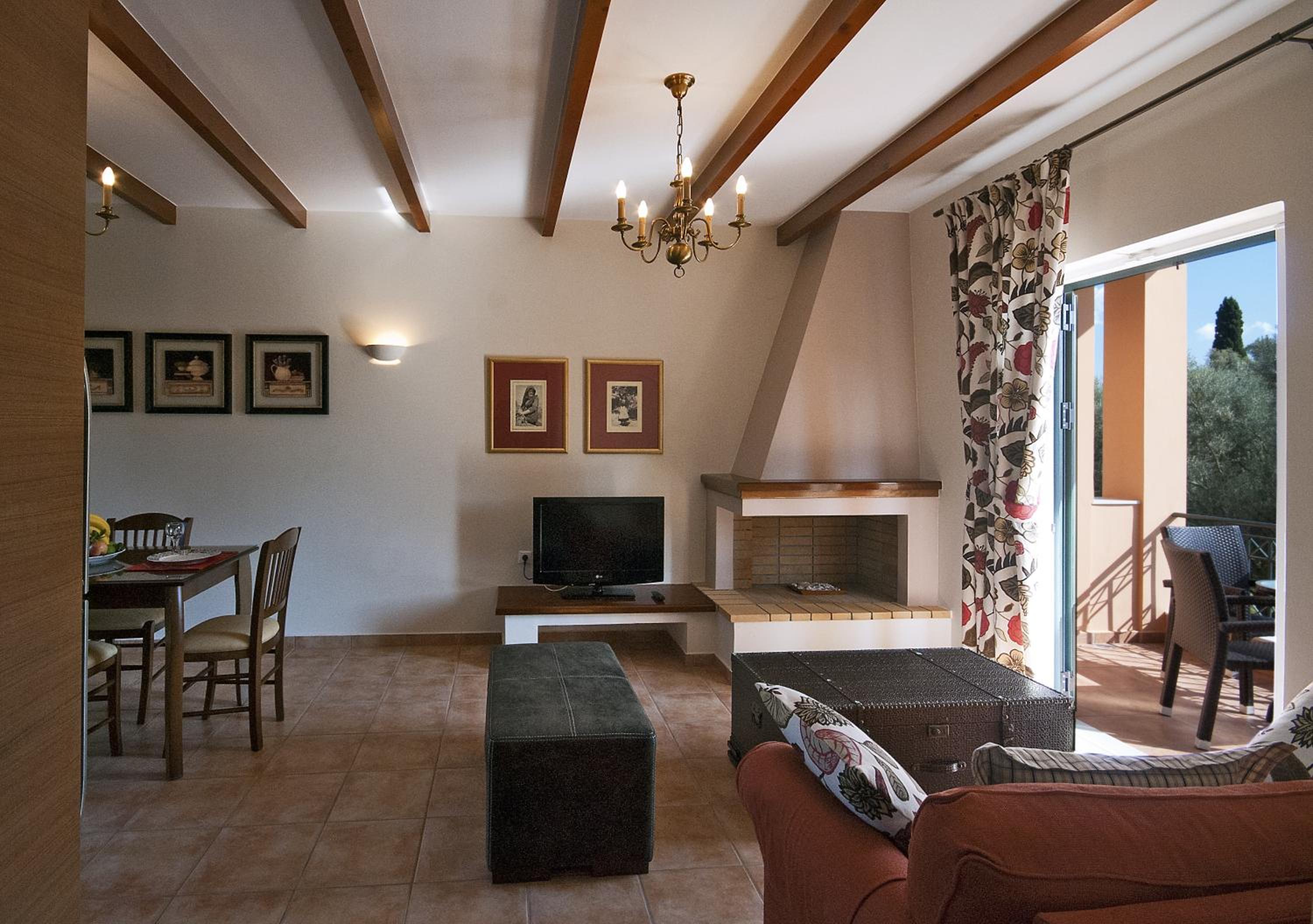 Maisonette - Photo 1
