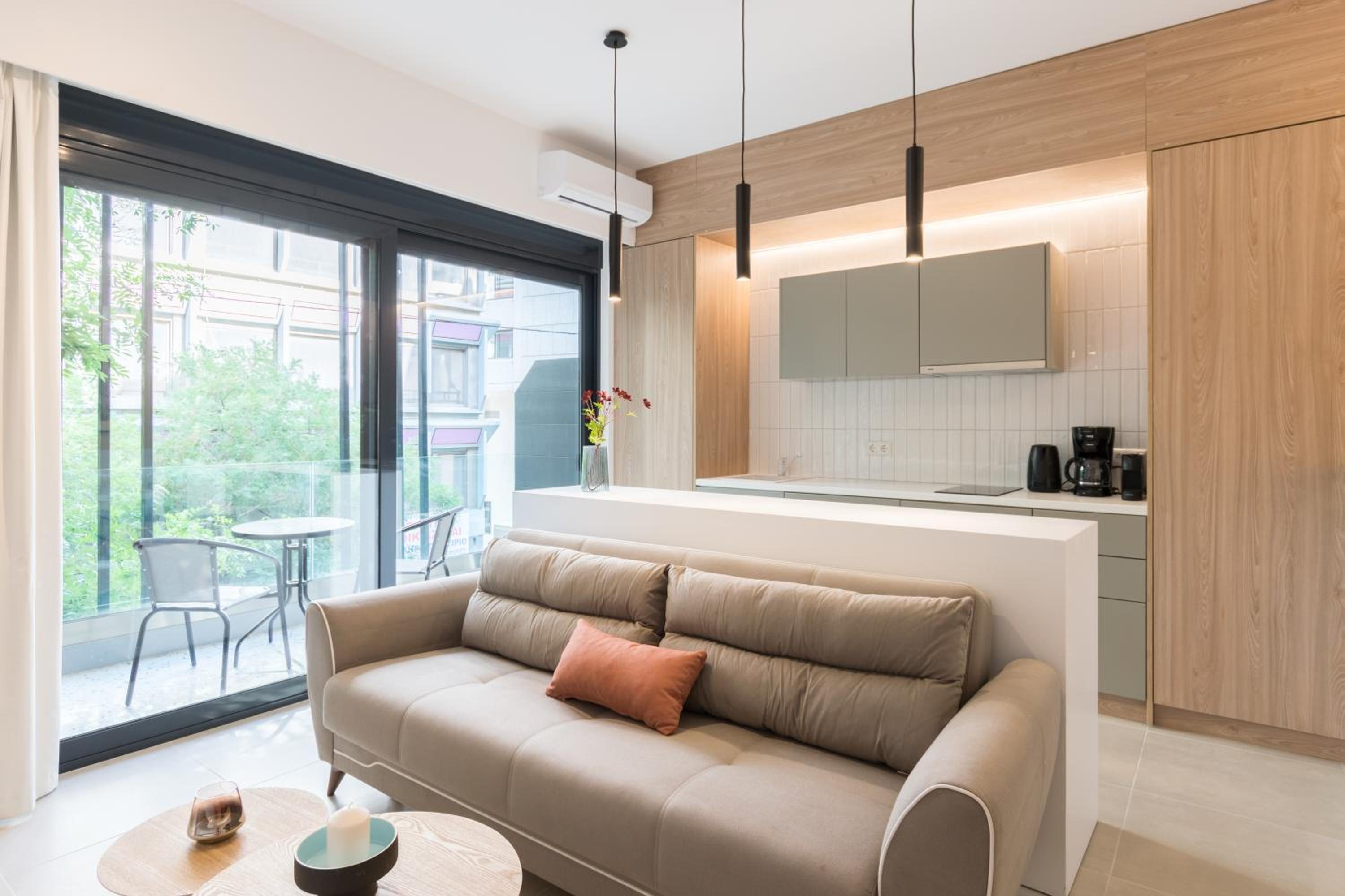 One-Bedroom Apartment