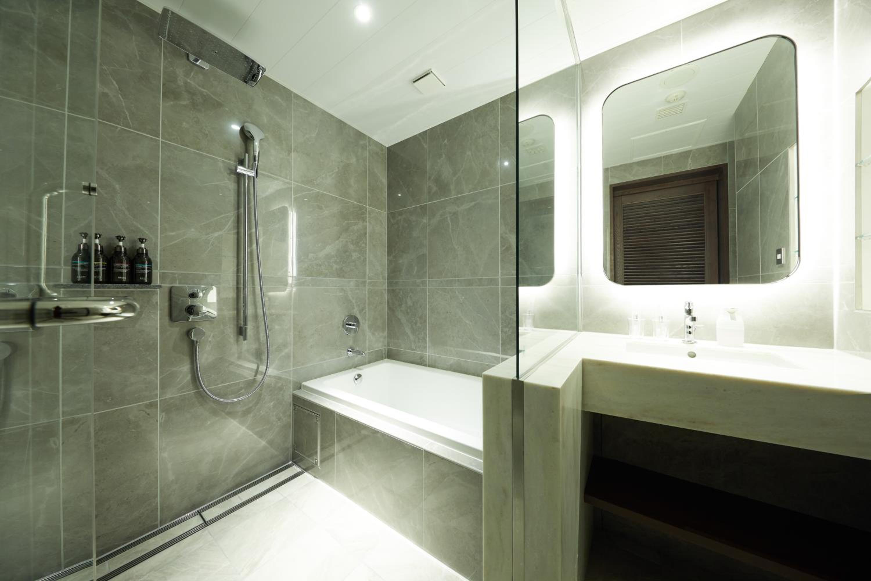 Superior Twin Room - Photo 3