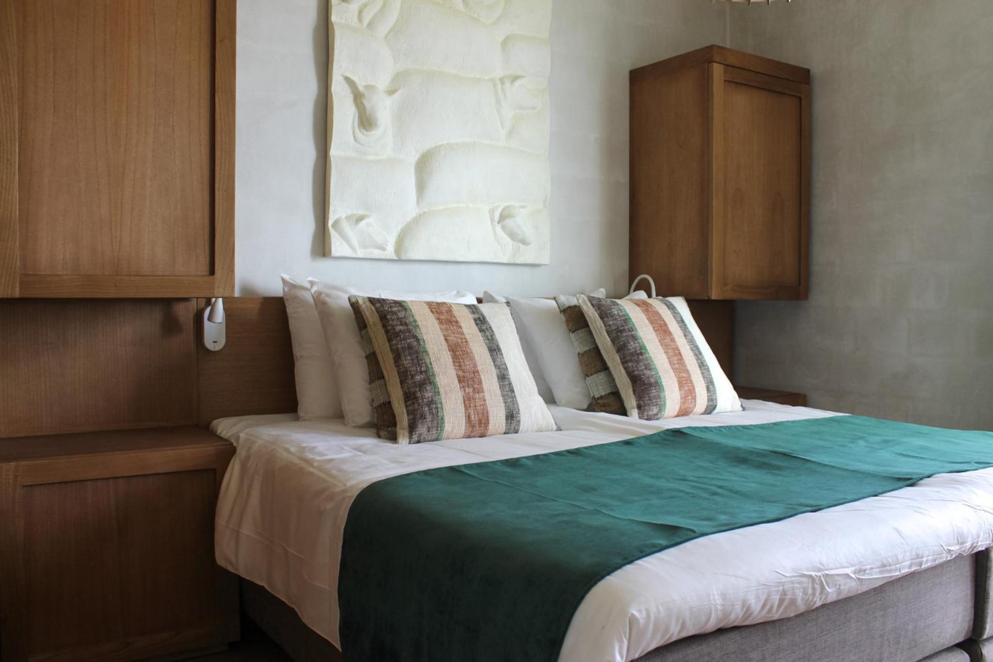 Deluxe Double Room with Shower photo 1