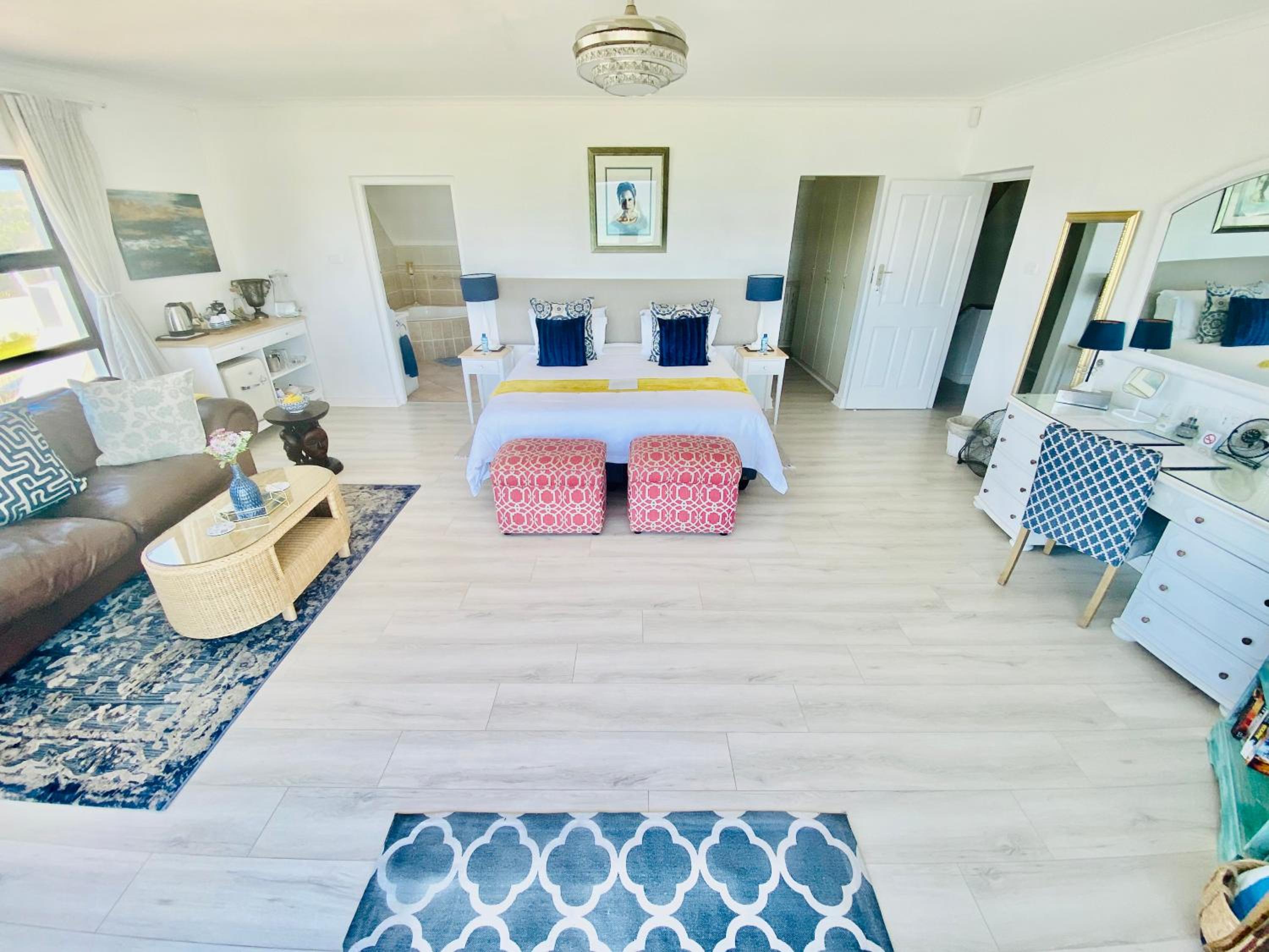 Superior Double or Twin Room with Sea View photo 2
