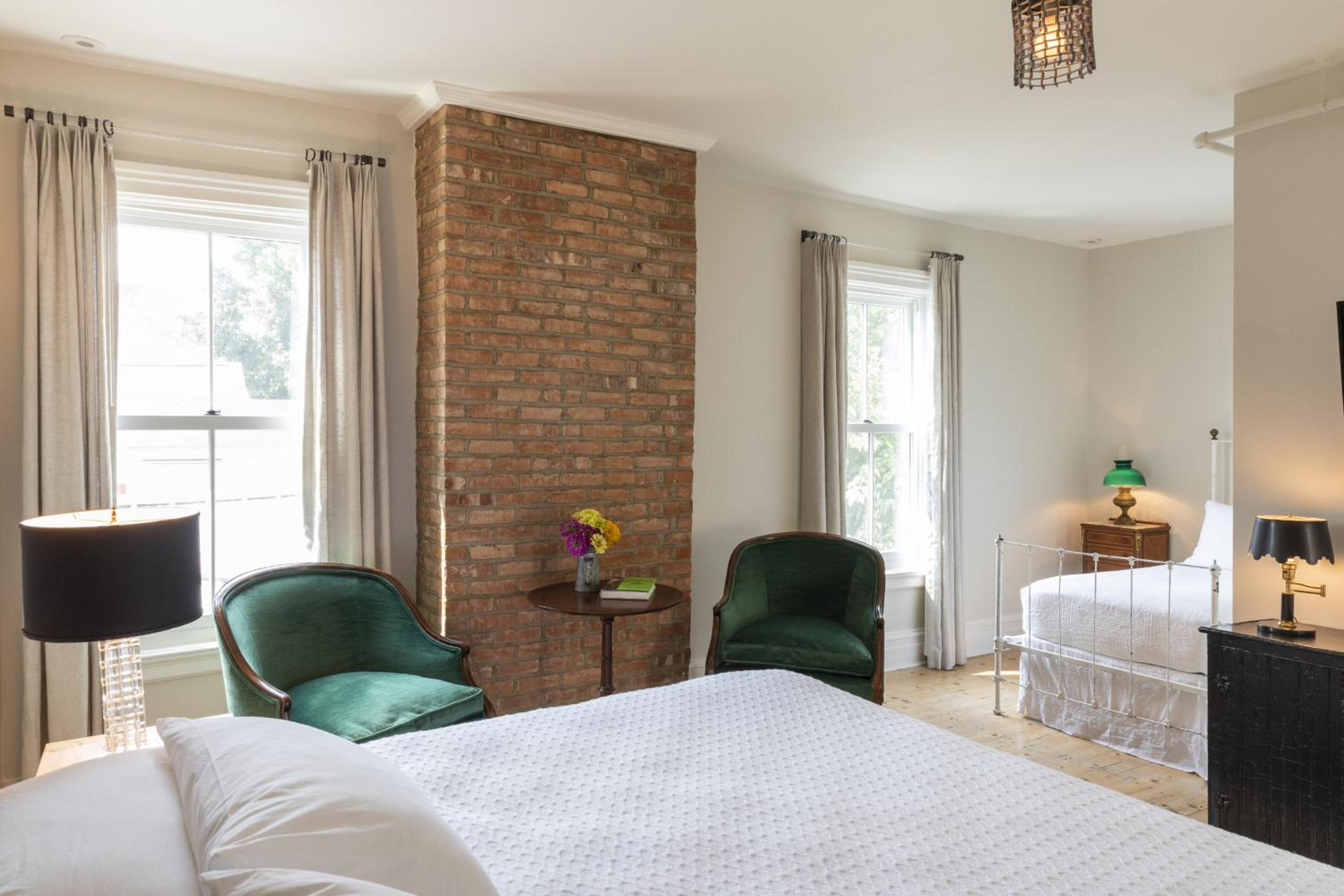 Standard Triple Room photo 3