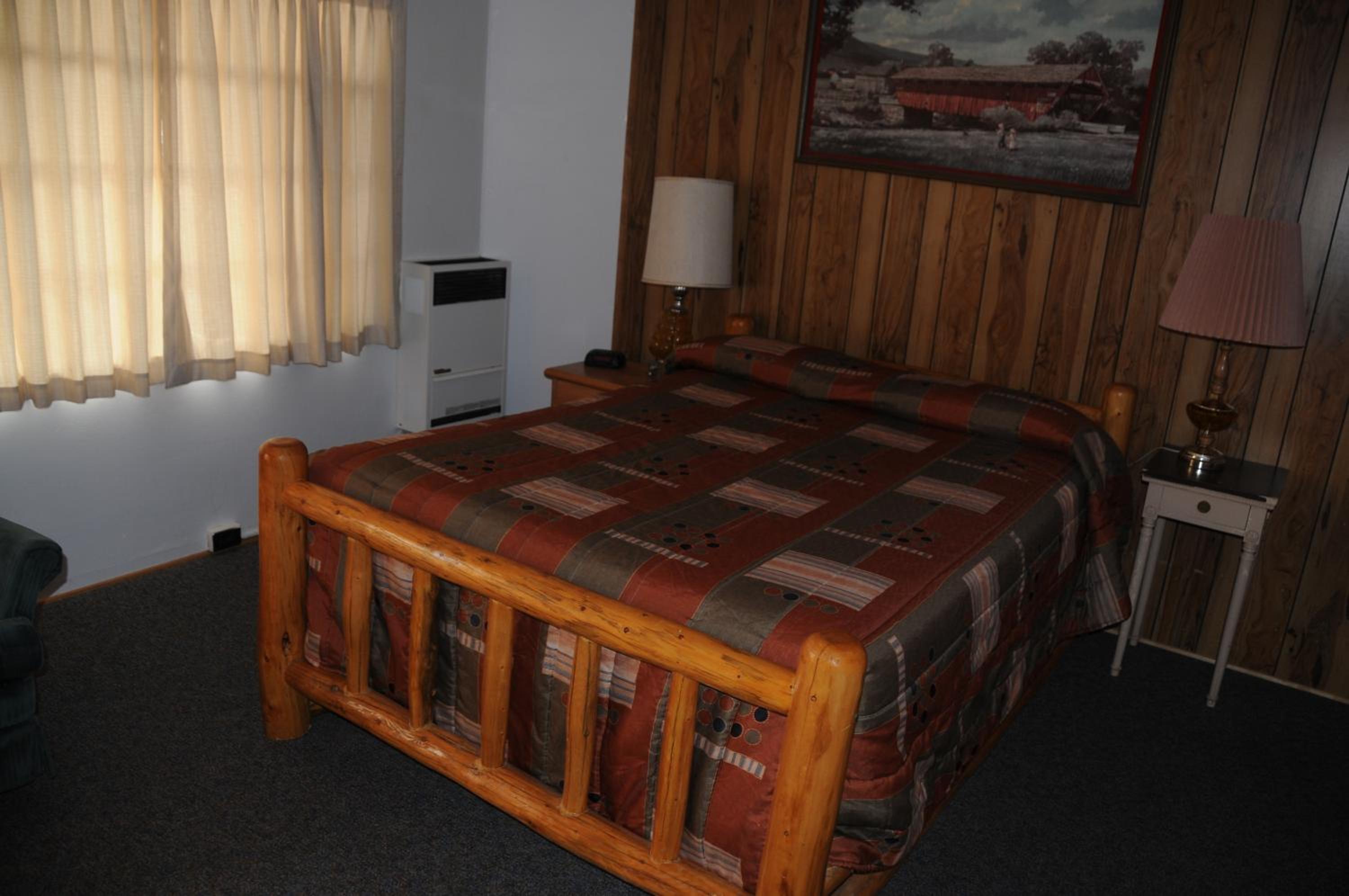 Queen Suite photo 1