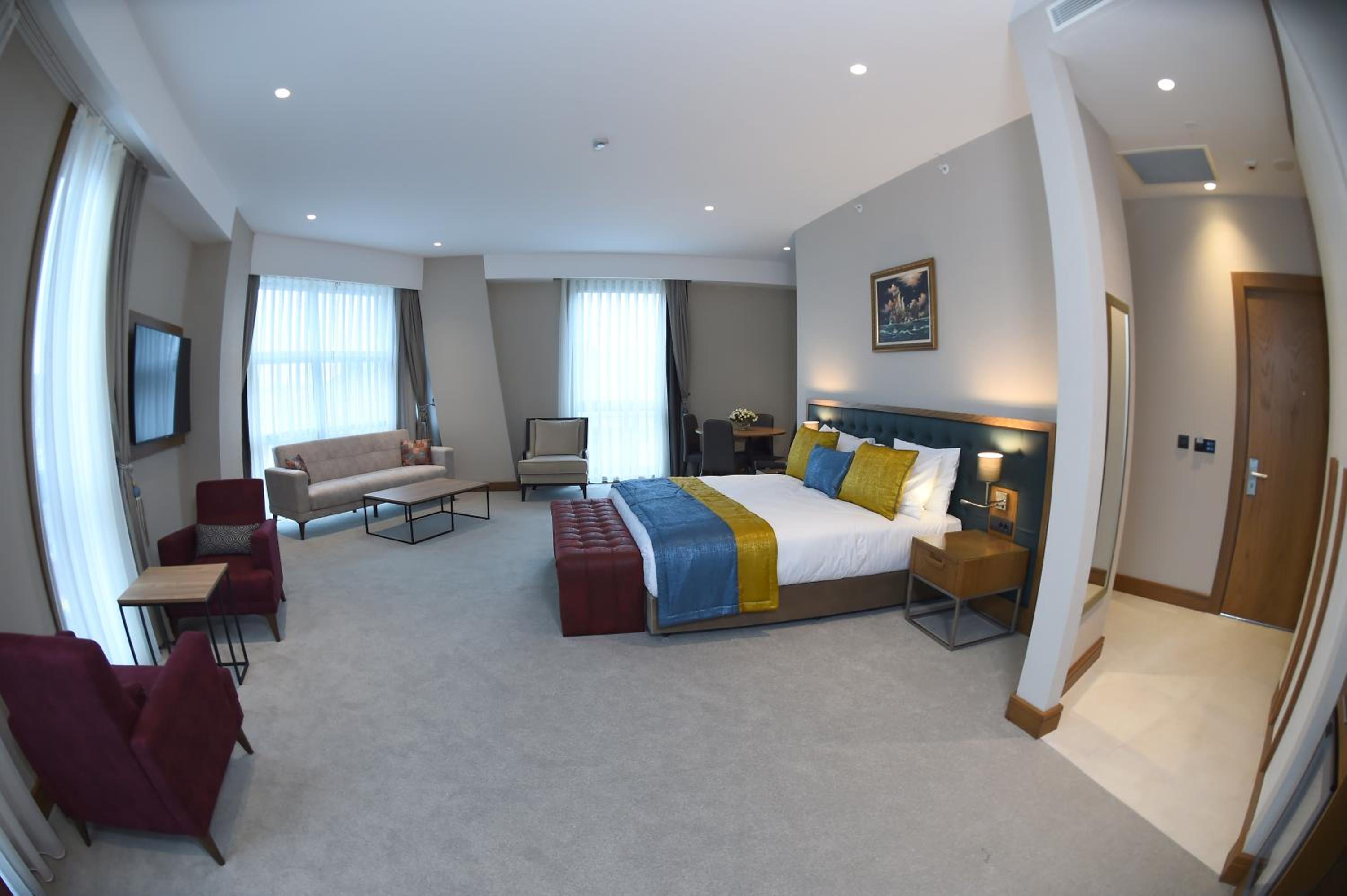 Superior King Room photo 2