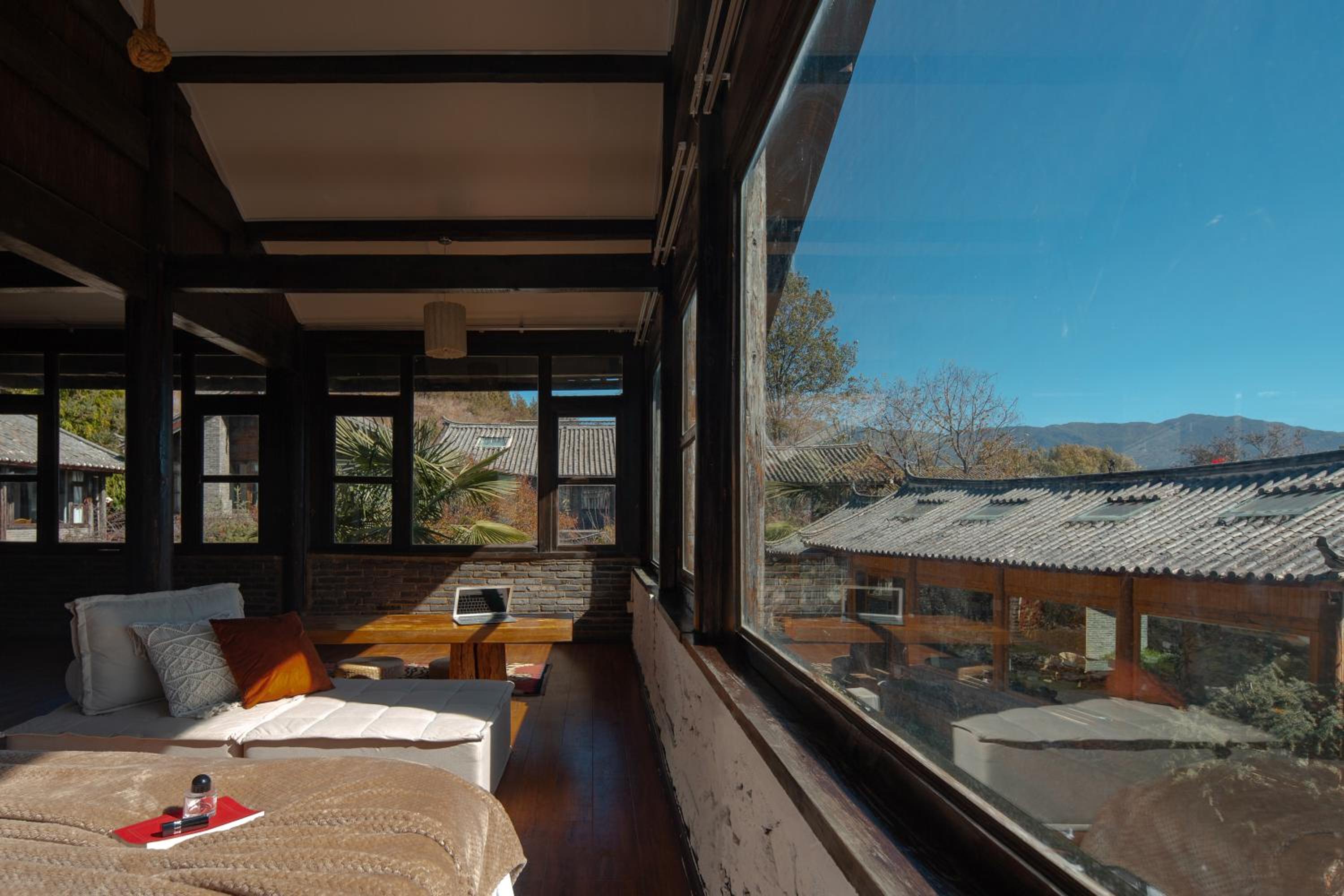 Mentha King Suite Room with Courtyard Full Views photo 2