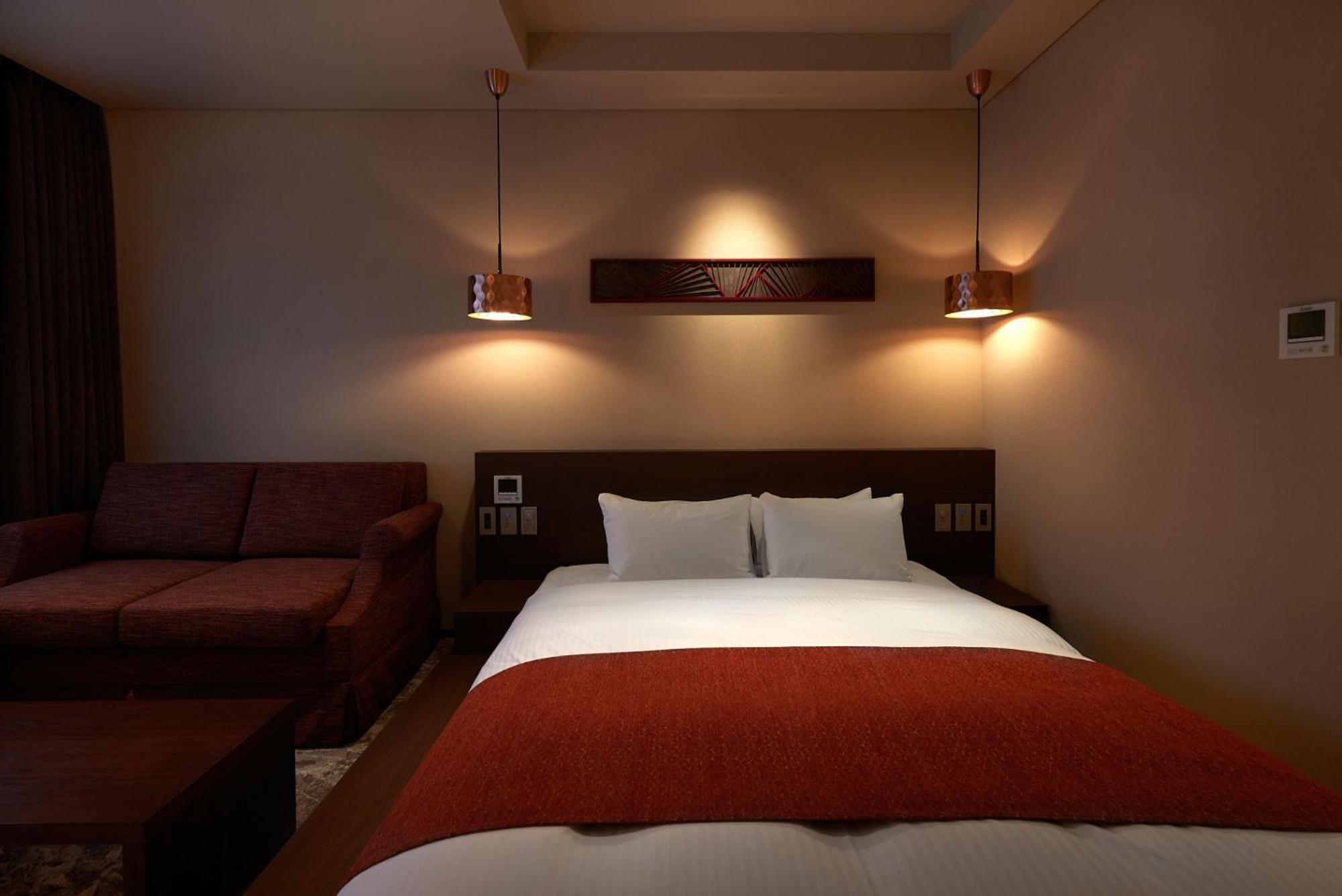 Standard Double or Twin Room - Photo 4