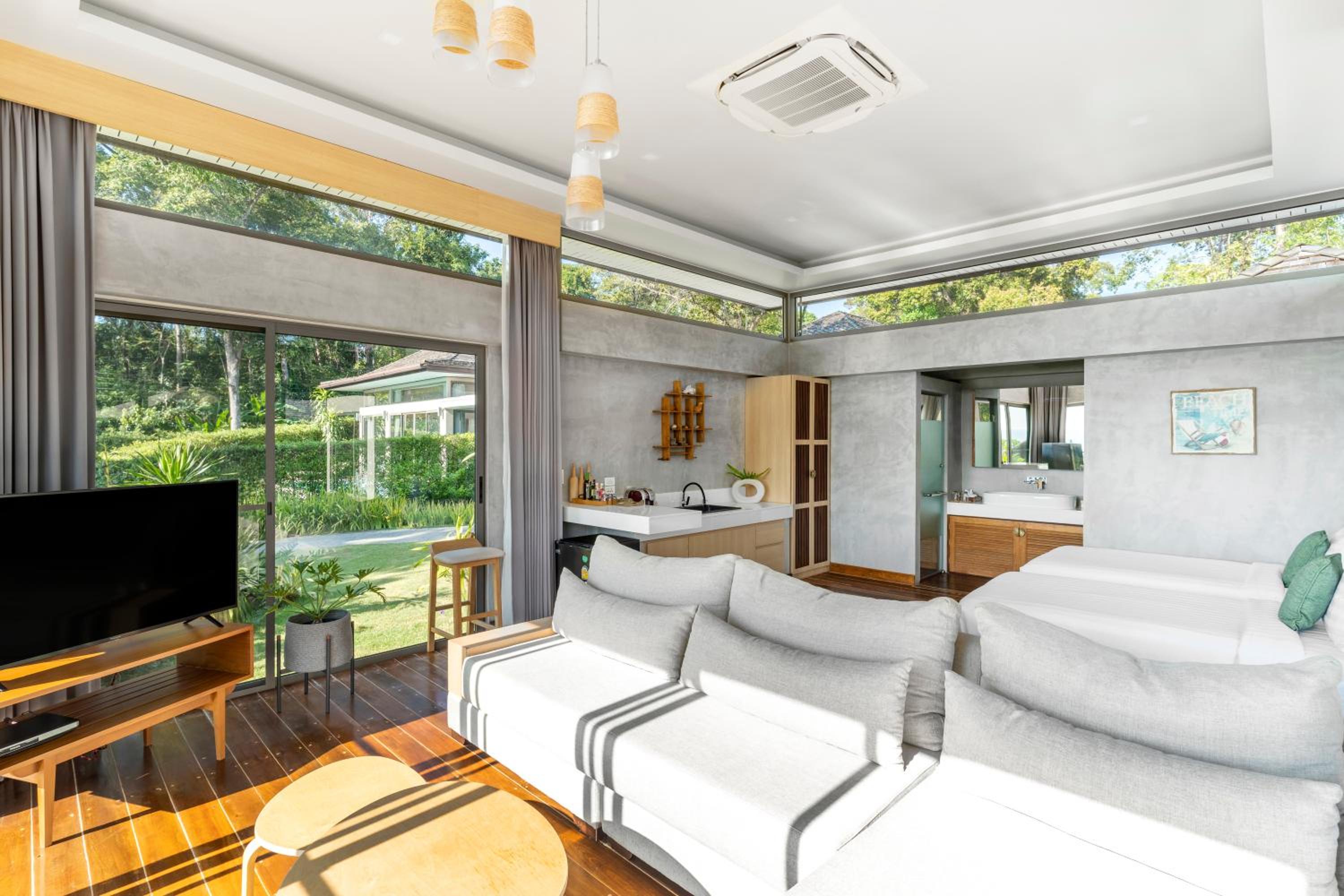 Two-Bedroom Villa photo 2