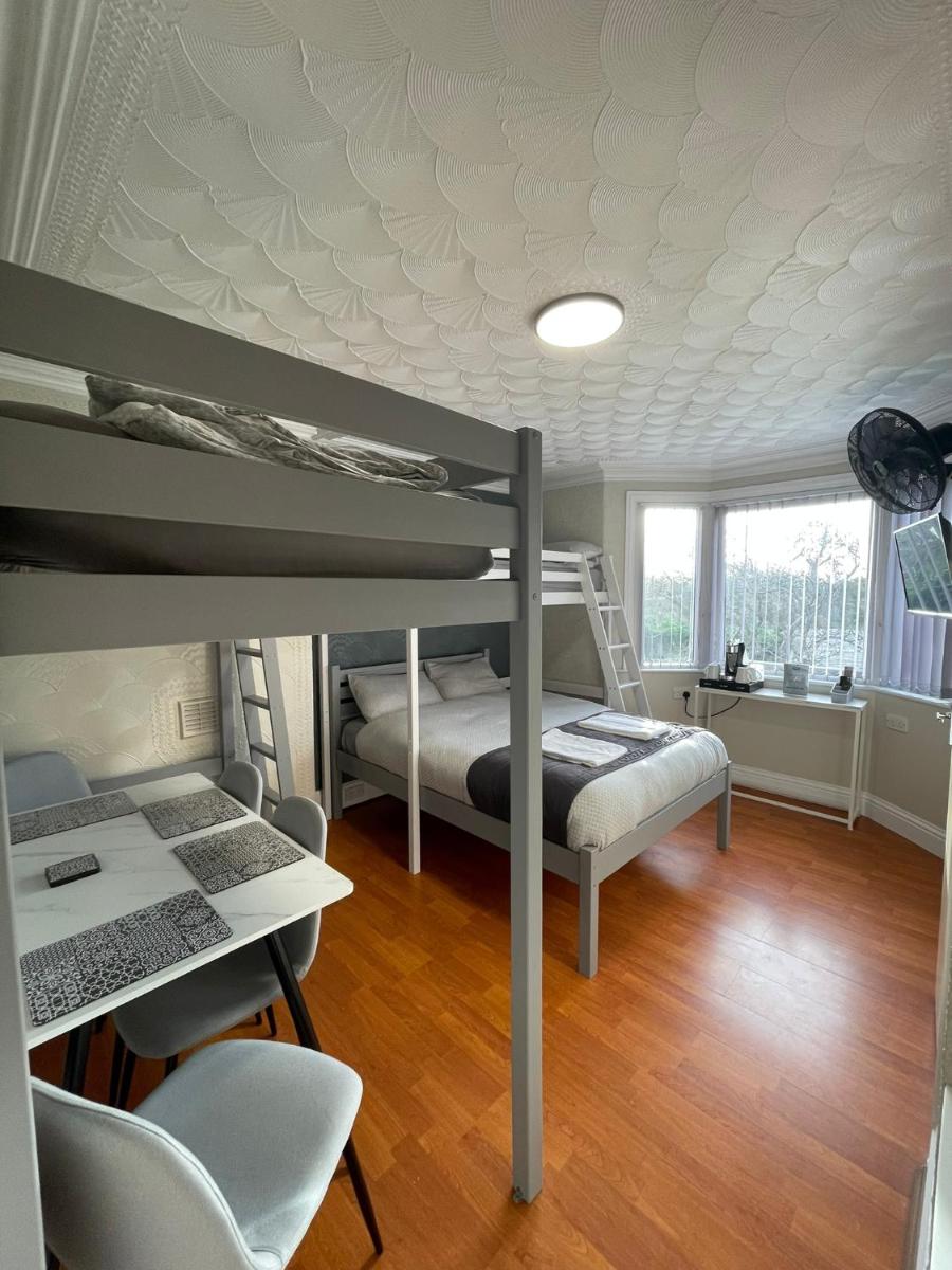 Quadruple Room photo 3