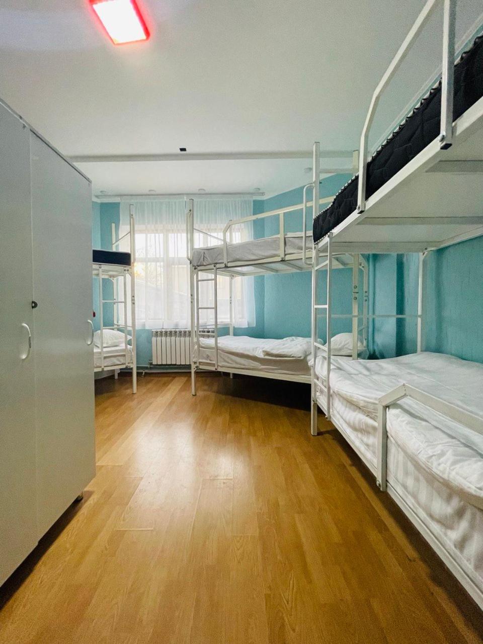 8-Bed Female Dormitory Room photo 1