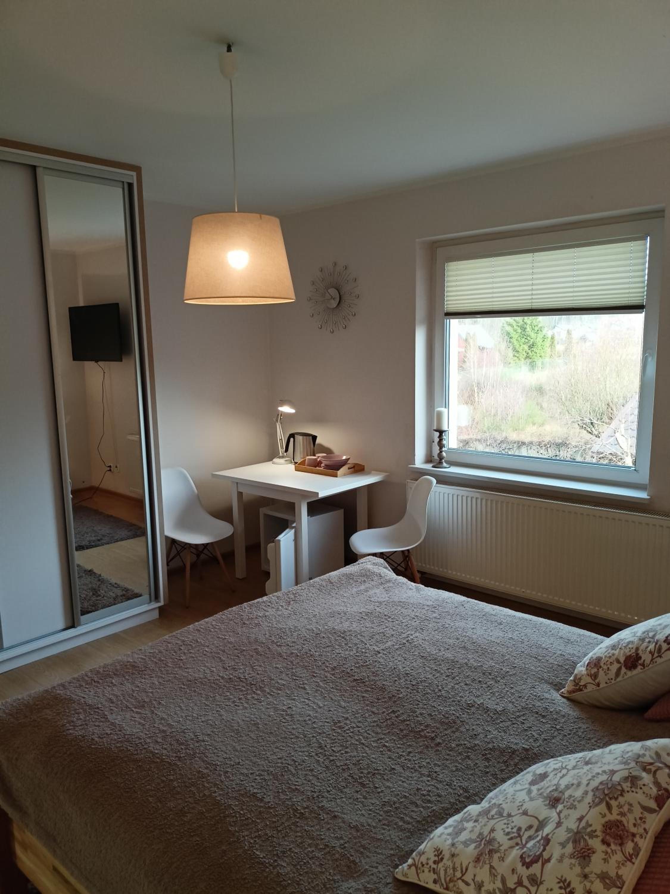 Double Room with Private External Bathroom - Photo 1