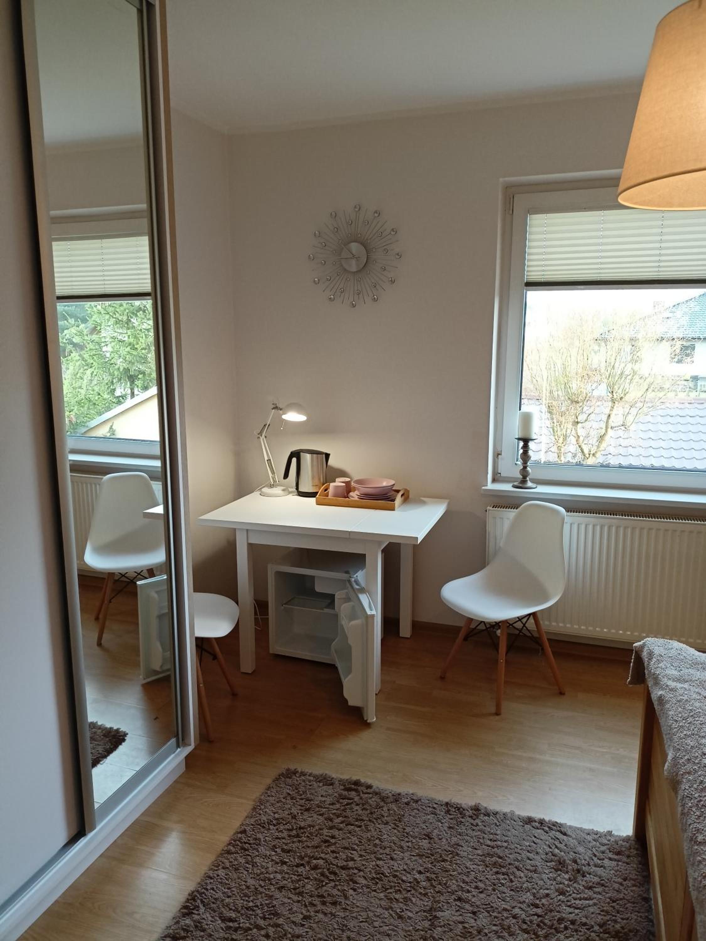 Double Room with Private External Bathroom - Photo 29