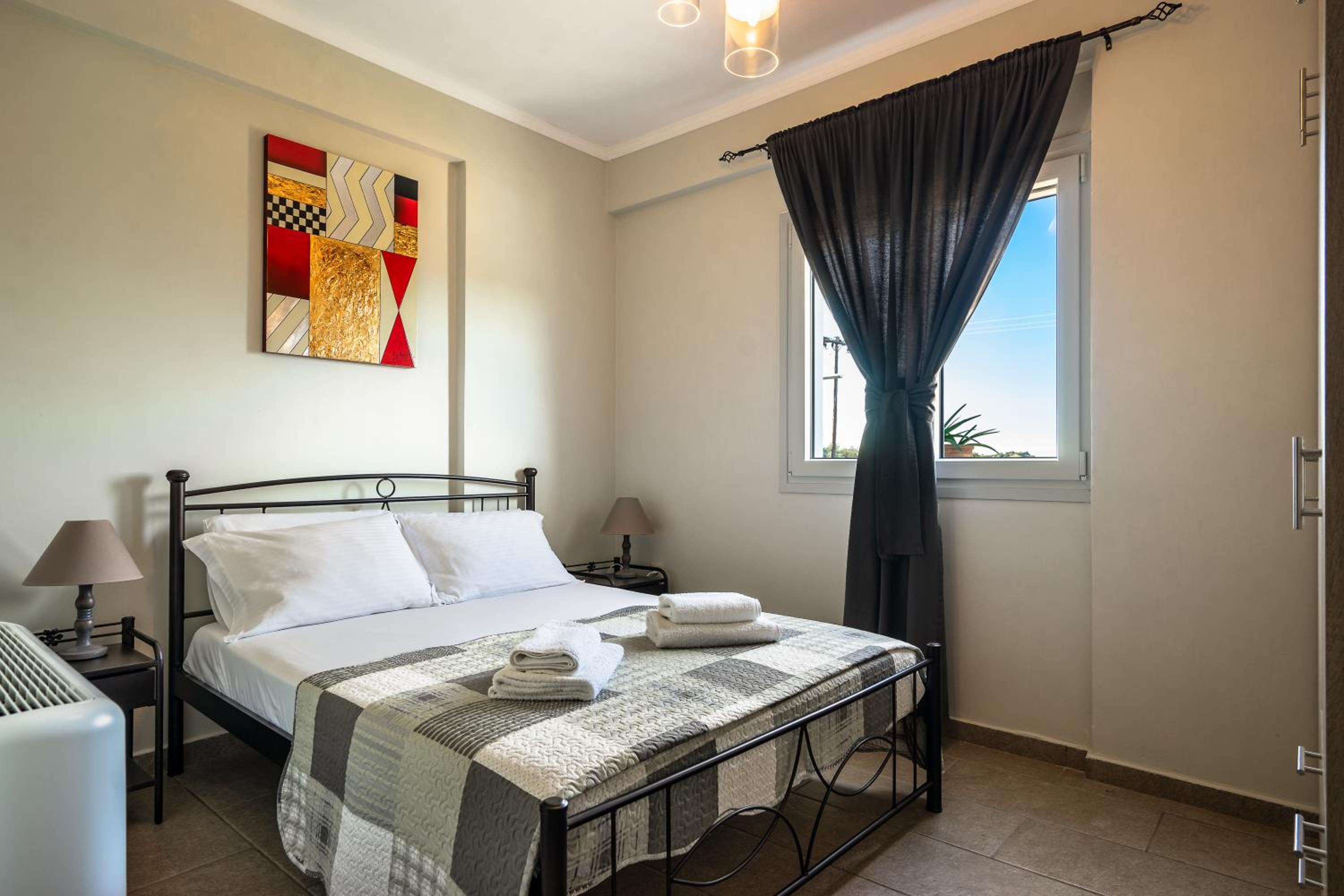 Two-Bedroom Deluxe Apartment with Ocean View