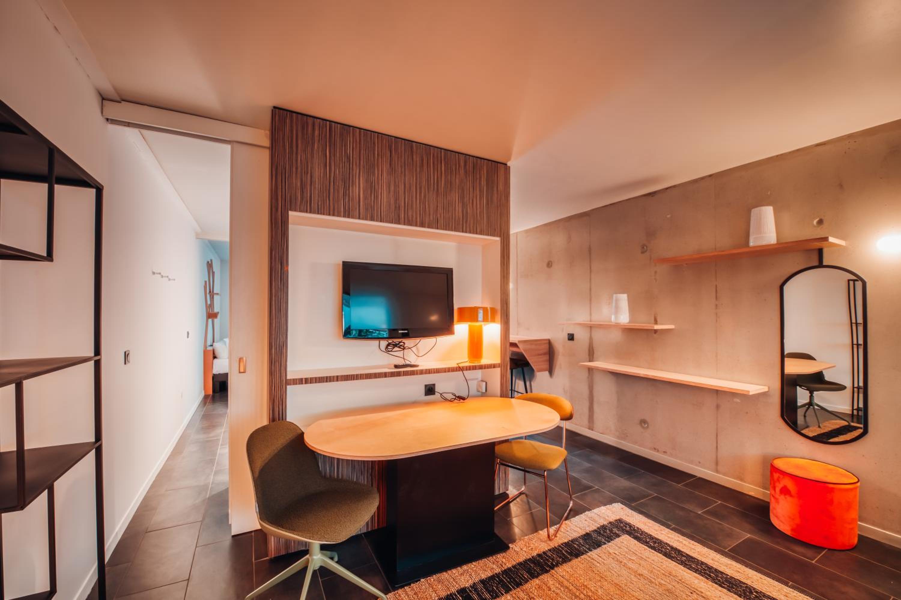 Superior Apartment - Photo 2